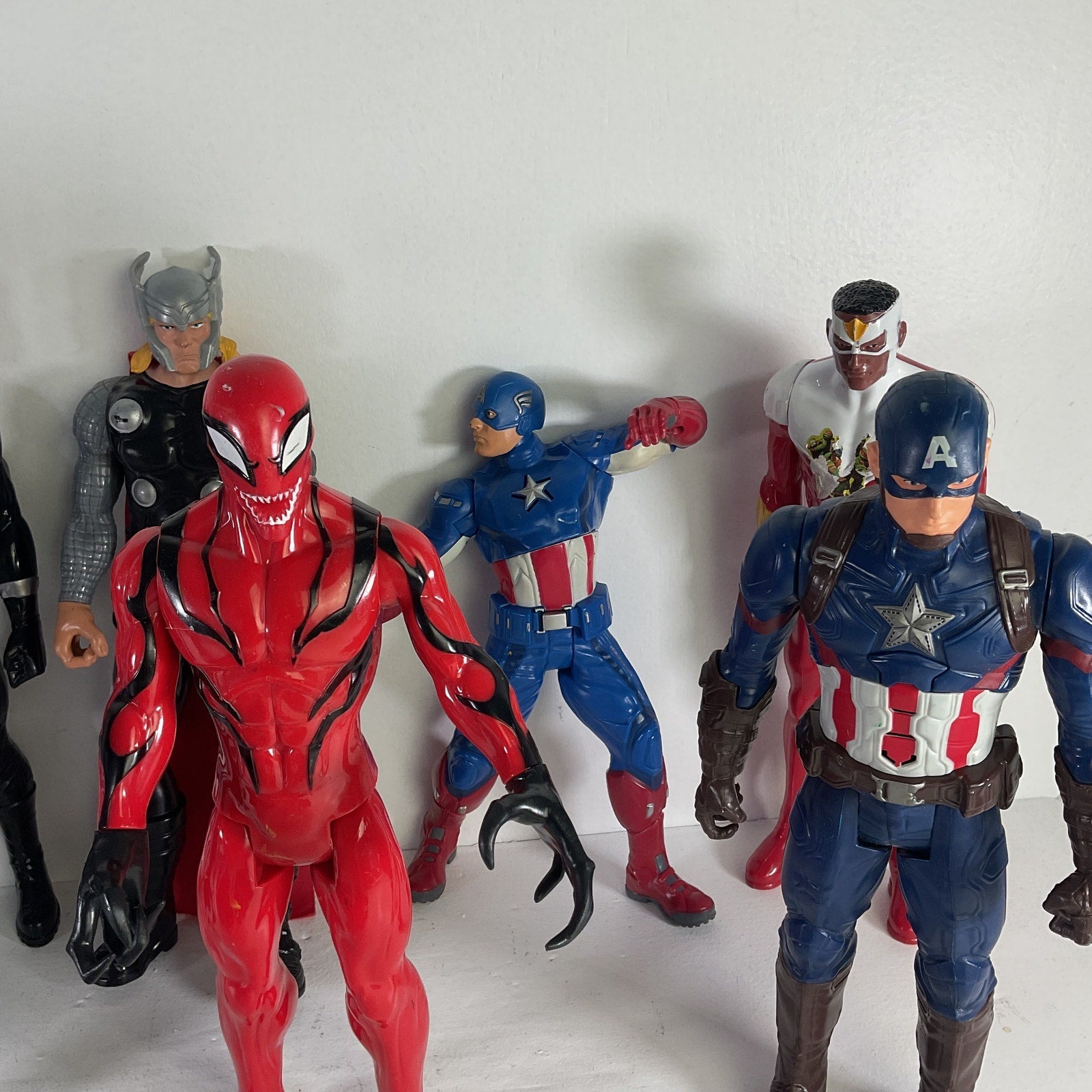 Mixed Loose Lot 13 Large Marvel Collectible Toys Action FIgure Captain America - Warehouse Toys