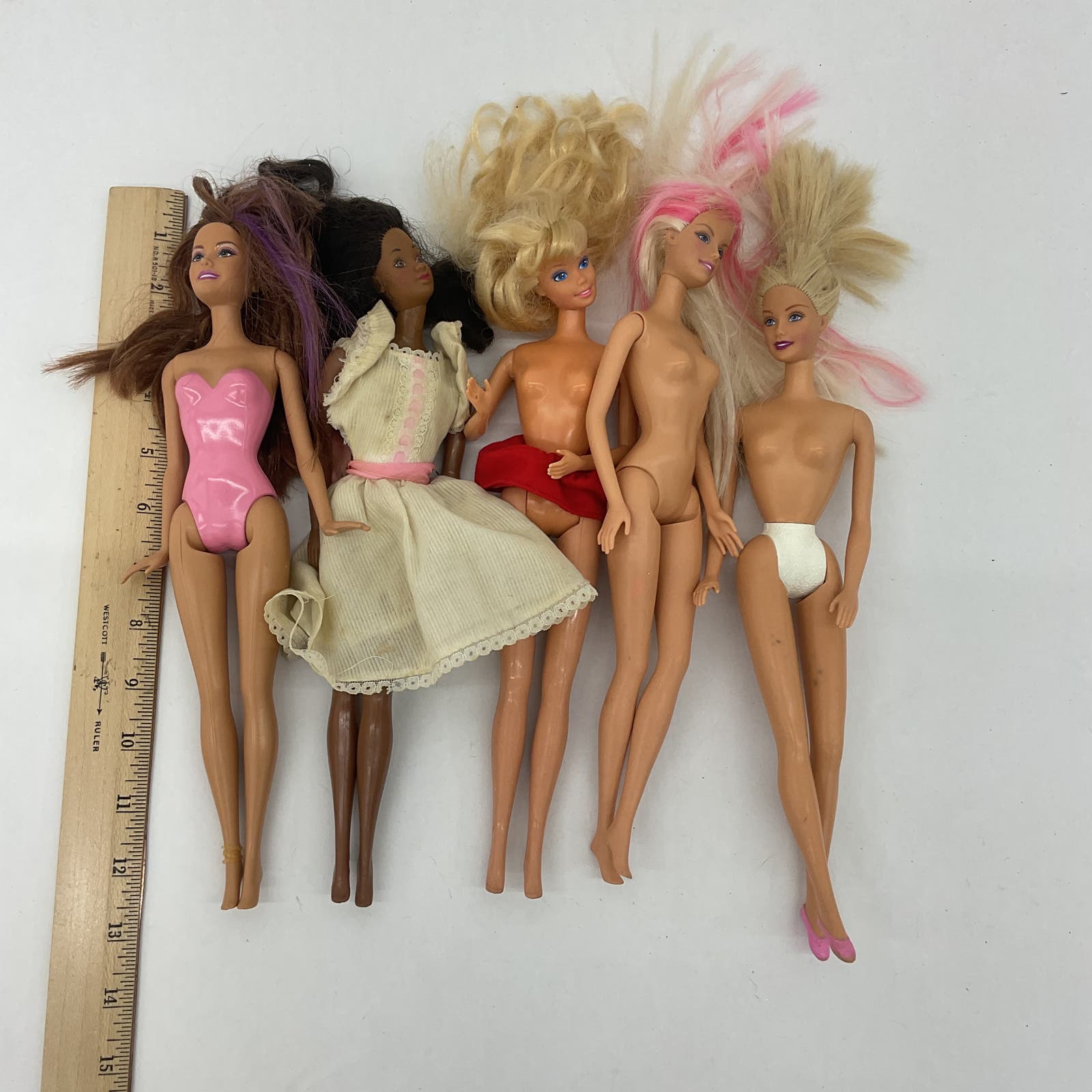 Mixed Loose LOT Barbie Mattel & Others Fashion Dolls Toys Blonde Brunette Used - Warehouse Toys