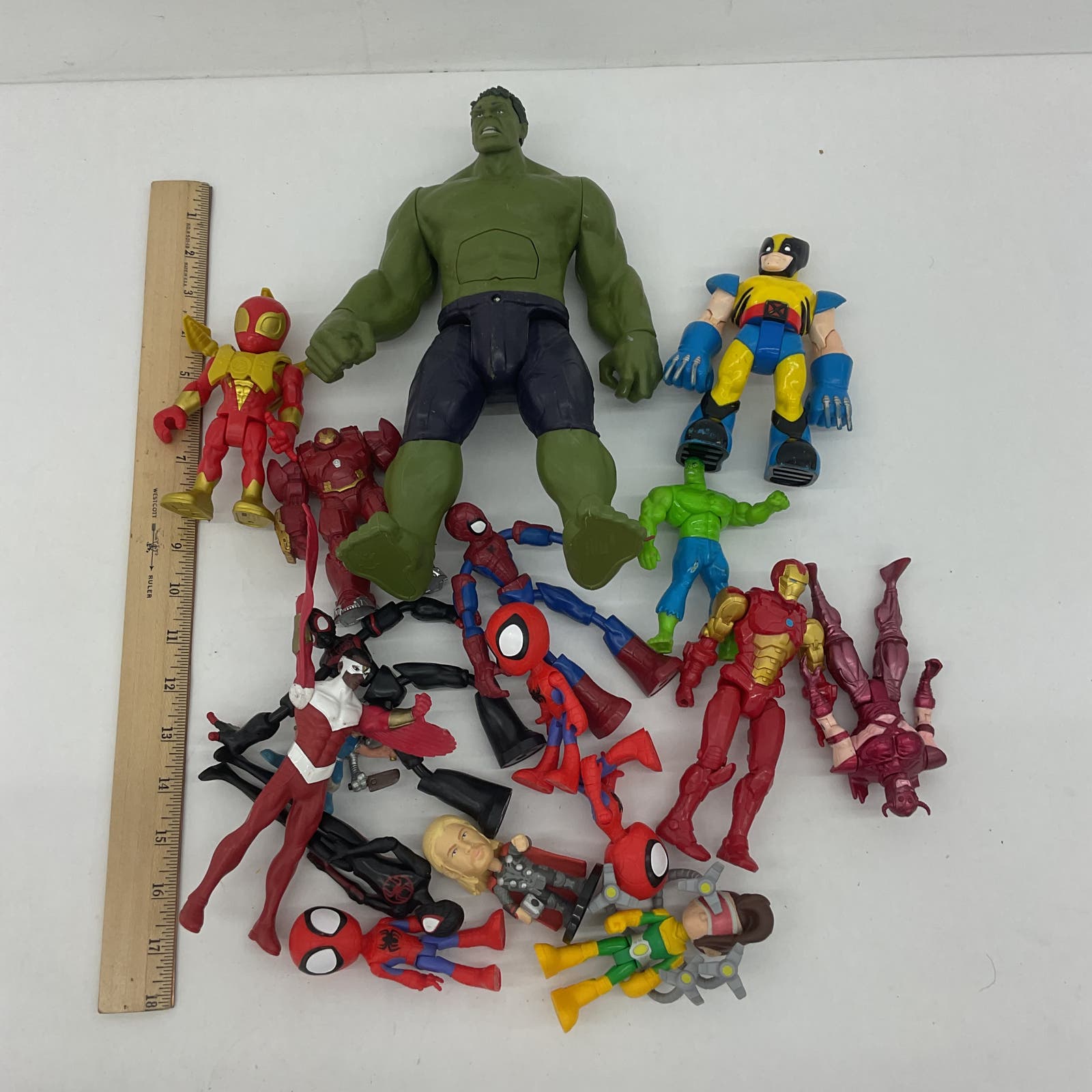 Mixed Loose LOT Marvel Avengers Hulk Spiderman Action Figure Toy LOT Used - Warehouse Toys