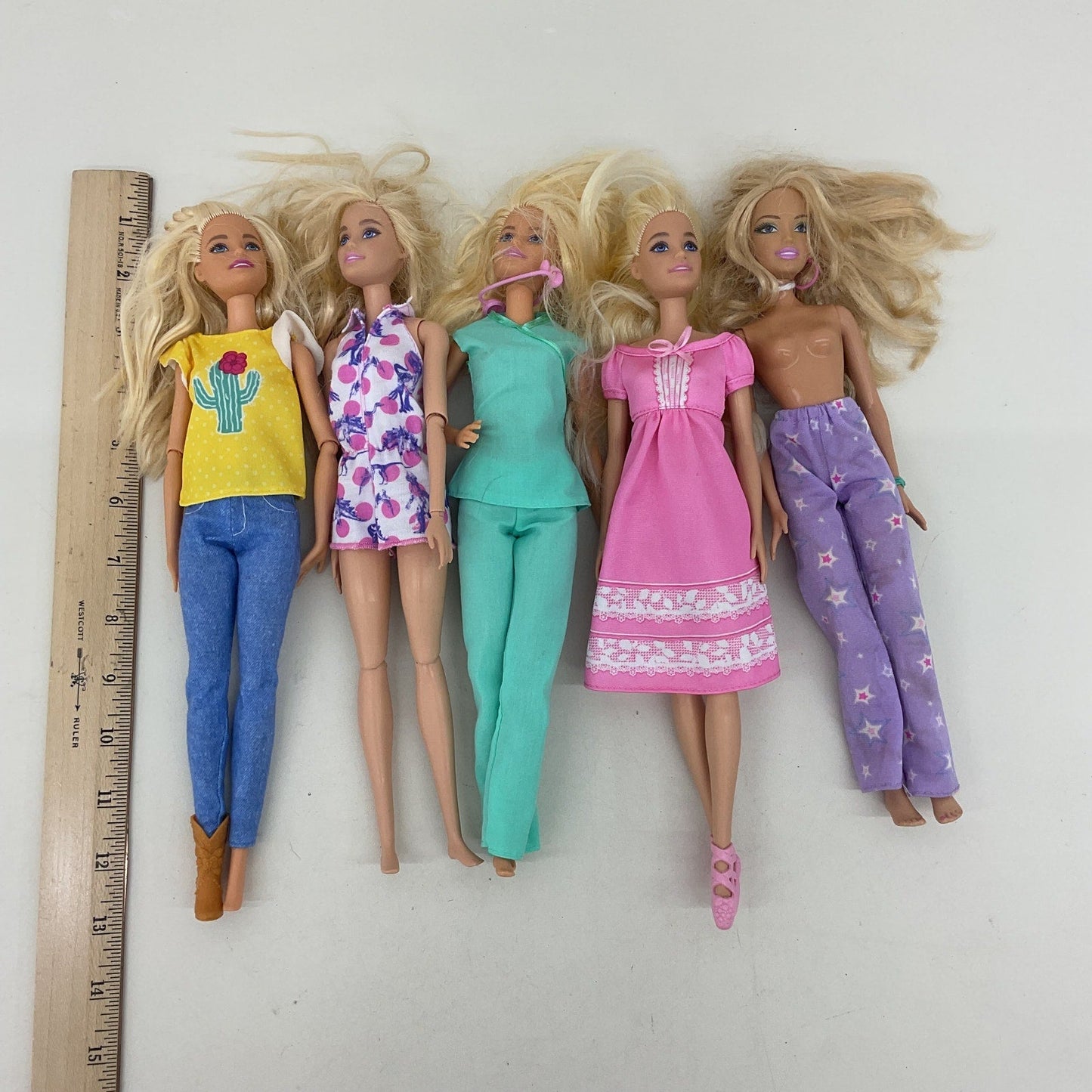 Mixed Loose Mattel Barbie & Others Fashion Play Dolls Blonde Hair Used - Warehouse Toys