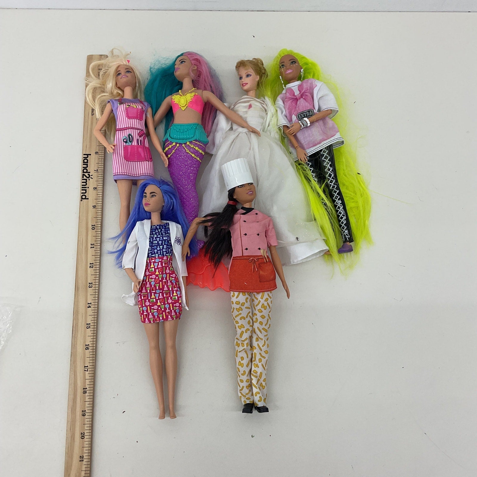 Mixed Loose Preowned LOT Mattel Barbie & Others Fashion Play Dolls - Warehouse Toys