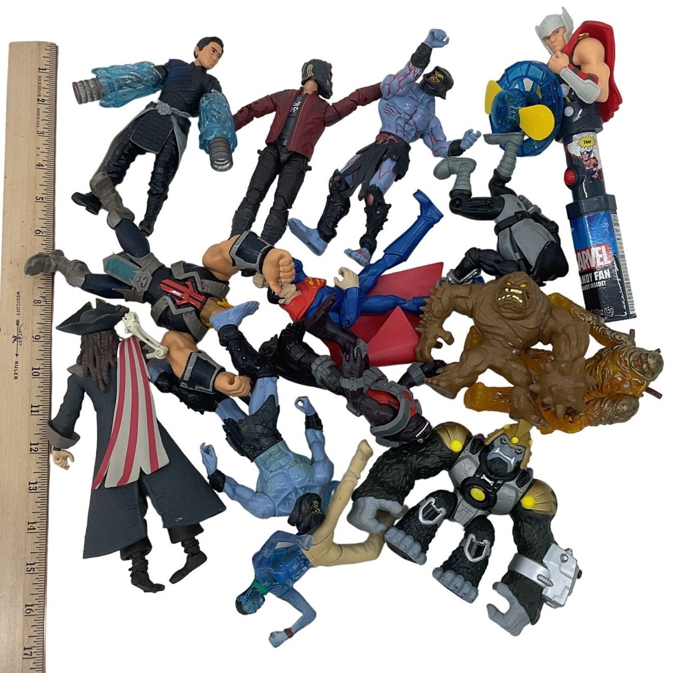 Mixed Loose Random Action Figures Captain Jack Avatar Marvel Imaginext Superman - Warehouse Toys