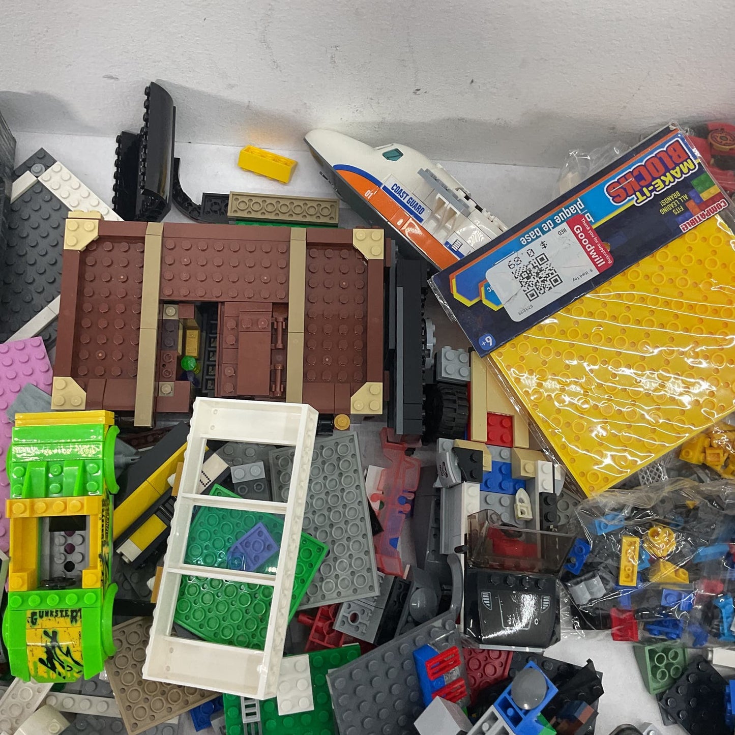 Mixed LOT 11 lbs Assorted Random LEGO & Other Brand Bricks Building Kit Toy Sets - Warehouse Toys