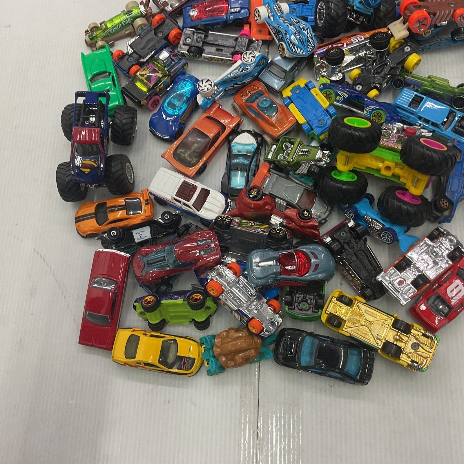 Store Hot Wheels Mixed Lot