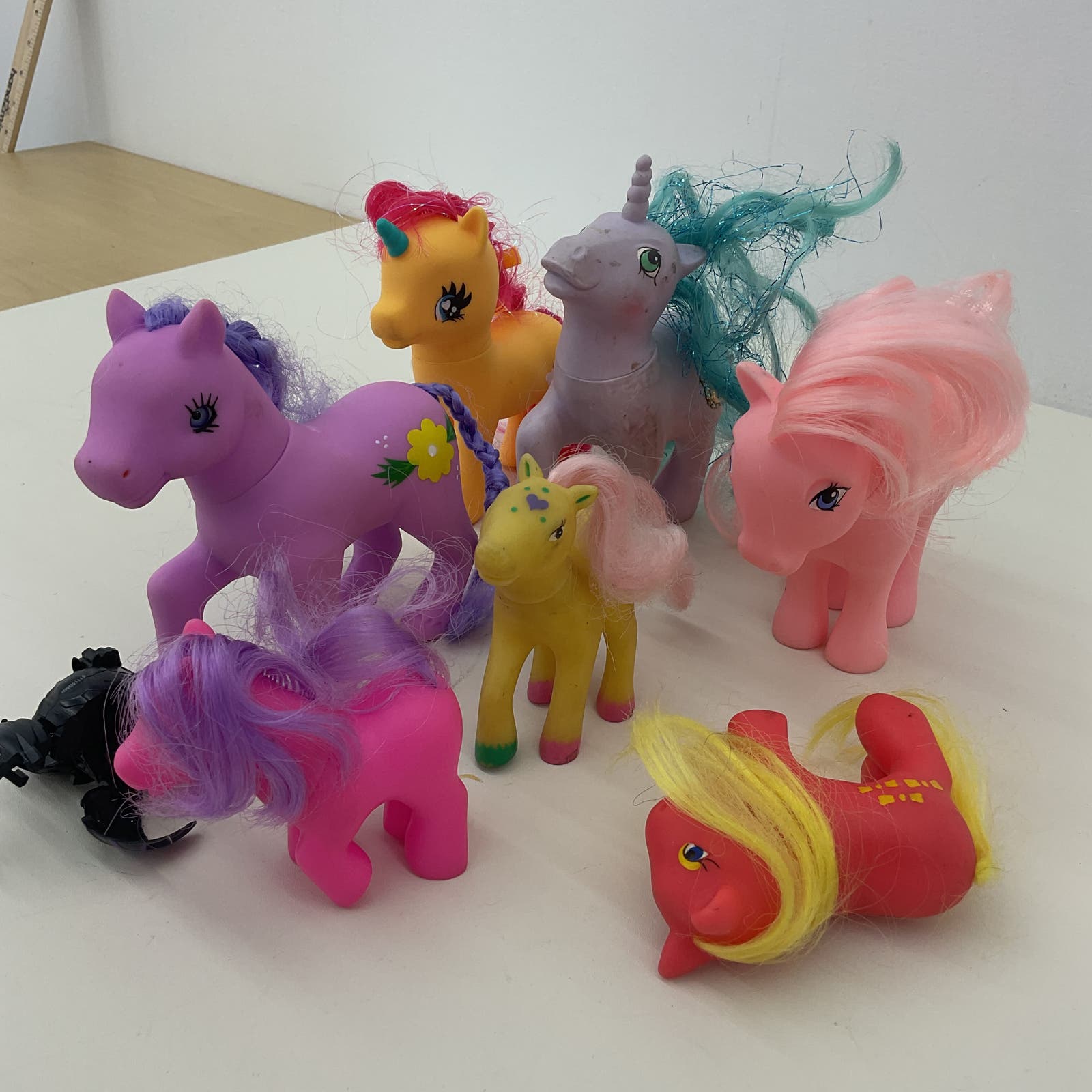 Mixed LOT My Little Pony & Other Brand Horse Figures Ponies Unbranded Used - Warehouse Toys