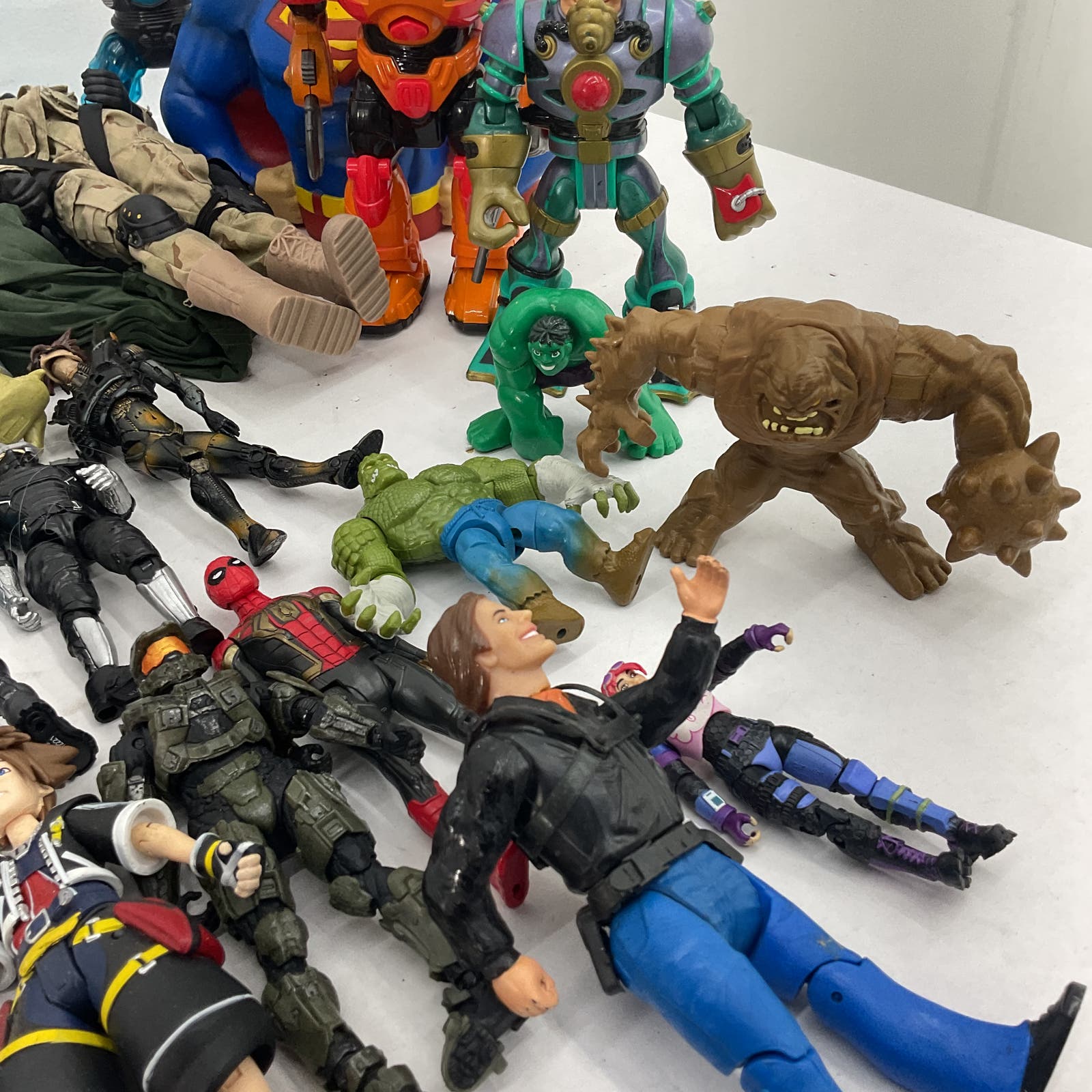 Mixed LOT of 20 lbs Super Hero Villains Action Figure Toys Marvel DC Ben 10 Used - Warehouse Toys