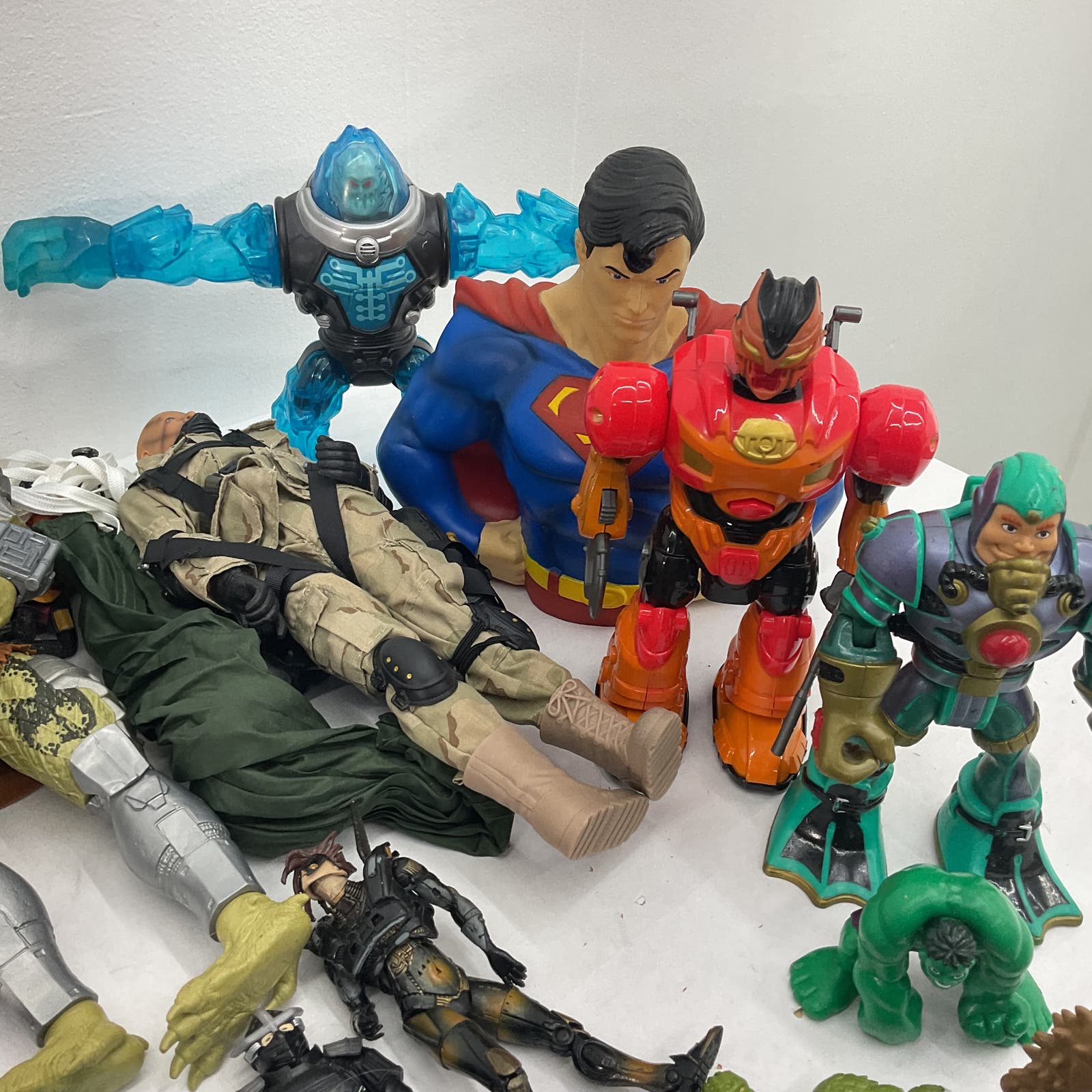 Mixed LOT of 20 lbs Super Hero Villains Action Figure Toys Marvel DC Ben 10 Used - Warehouse Toys