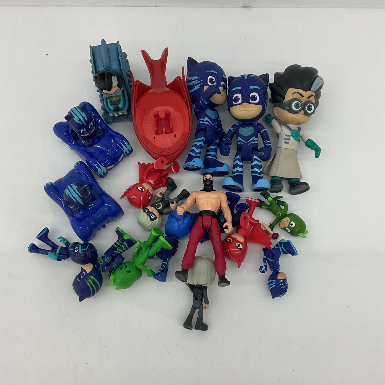 Mixed LOT PJ Masks Toy Action Figures Cake Toppers Characters Vehicles used - Warehouse Toys