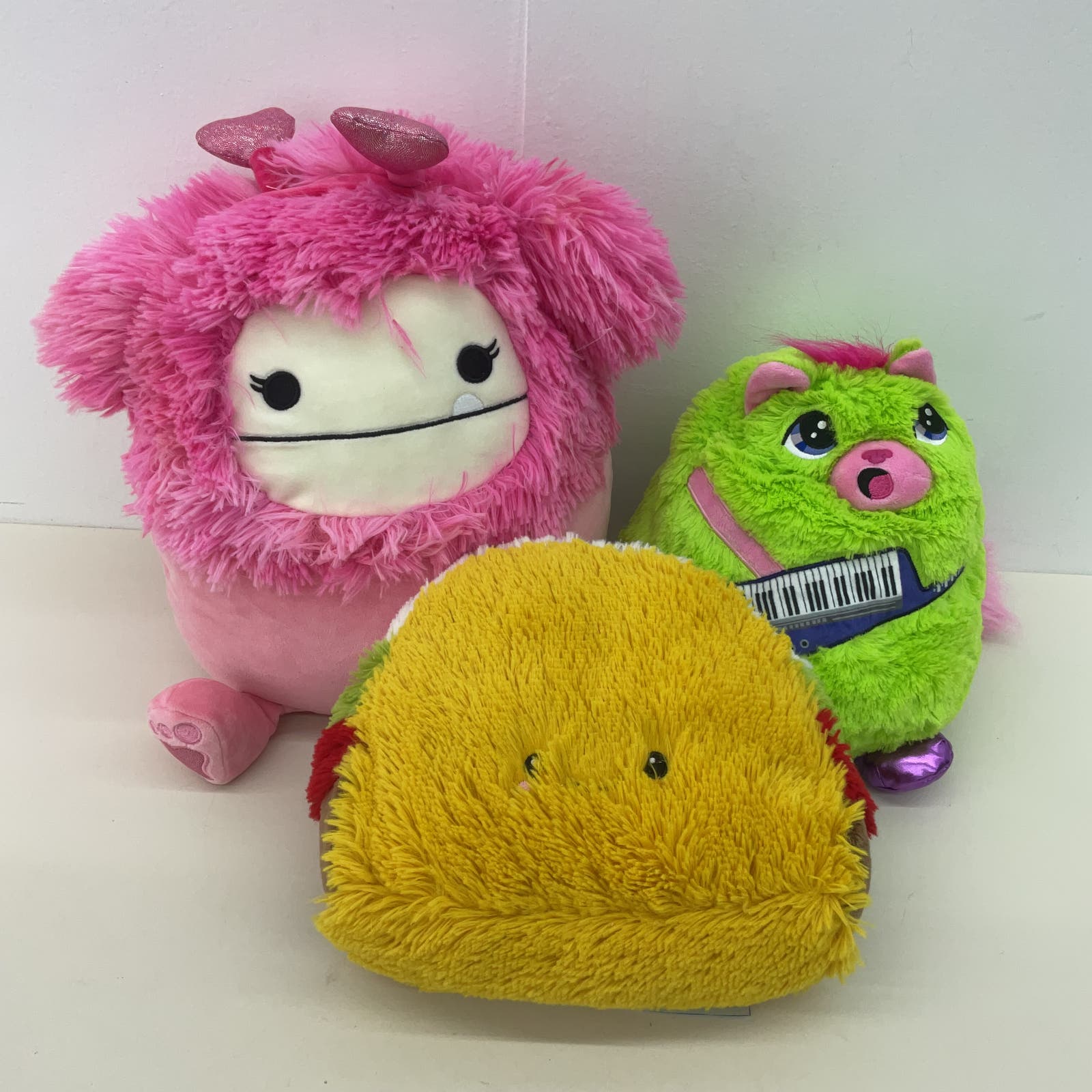 Mixed LOT Squishmallow Pink Monster Squishable Taco Green Keyboard Cat Plush - Warehouse Toys