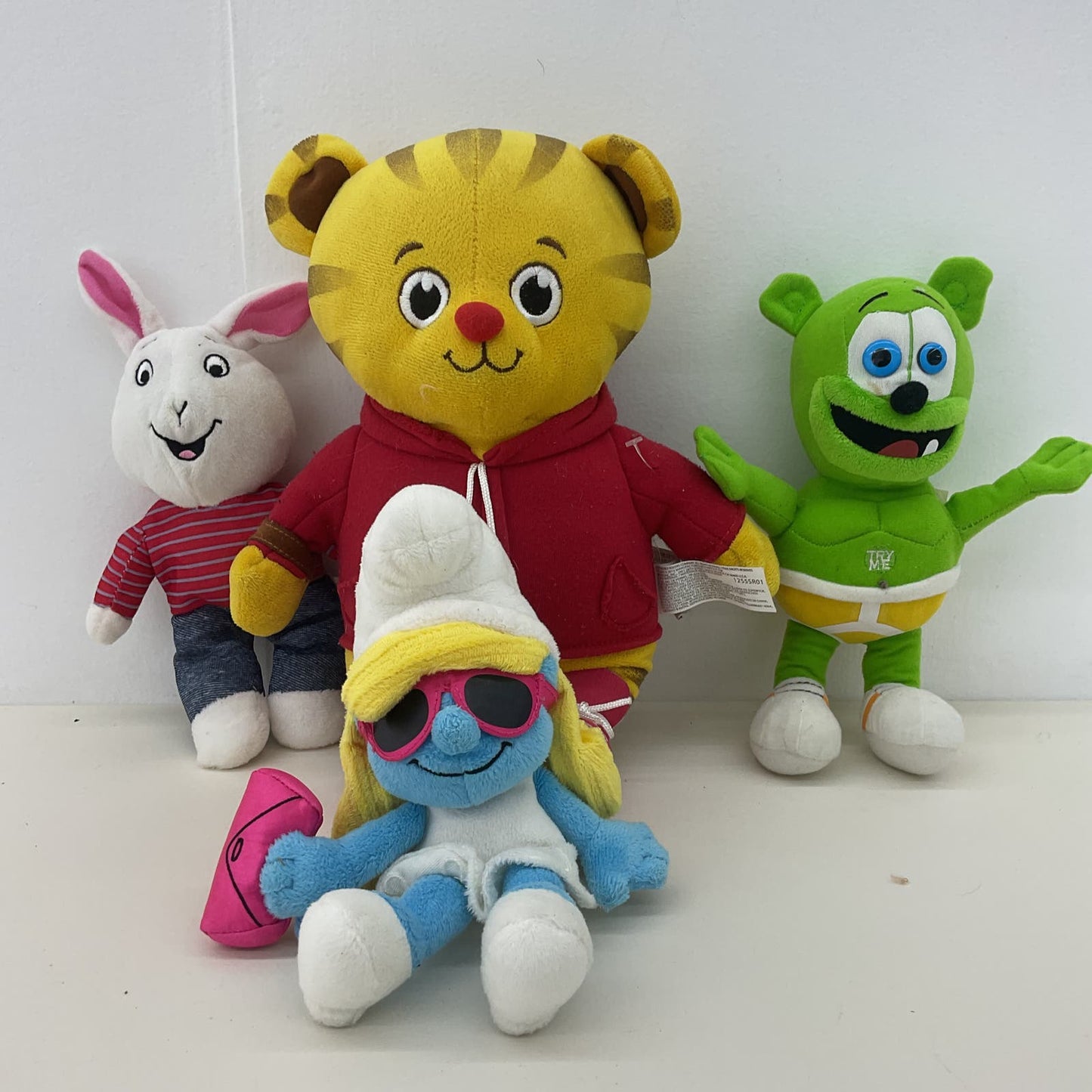 Mixed LOT Stuffed Animals Buster Baxter Daniel Tiger Smurfette Green Alien Plush - Warehouse Toys