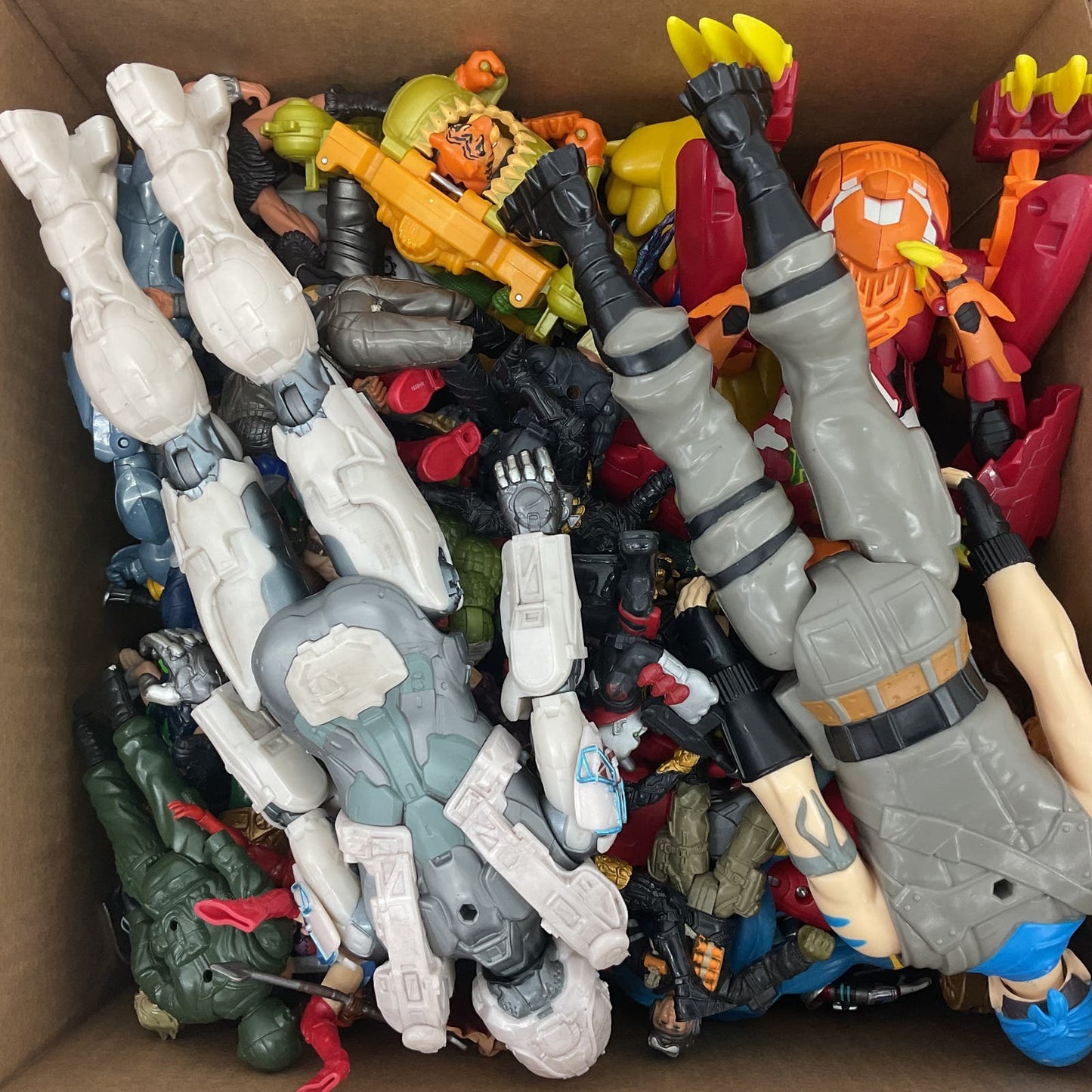 Mixed LOT VTG & Modern Action Figures Toys Dolls Star Wars DC Marvel Batman - Warehouse Toys