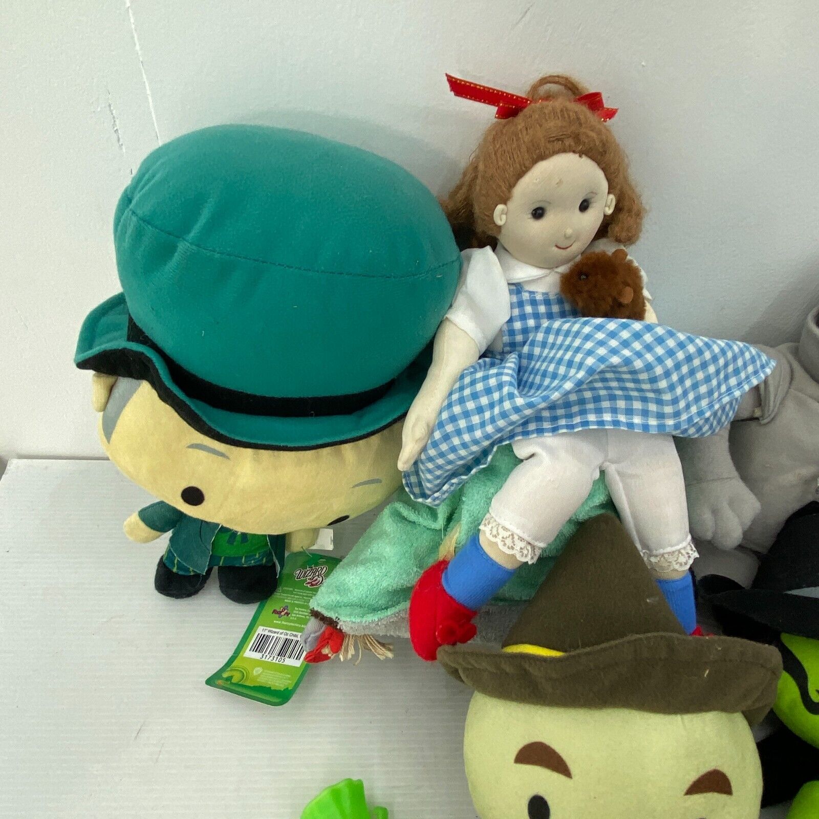 Mixed LOT Wizard of Oz Plush Dolls Piggy Clowny Roblox Toy Figures Tinman - Warehouse Toys