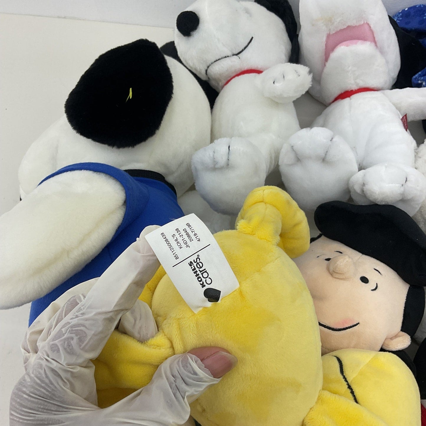 Mixed Peanuts Snoopy Woodstock Lucy Character Plush Dolls Stuffed Animals LOT - Warehouse Toys