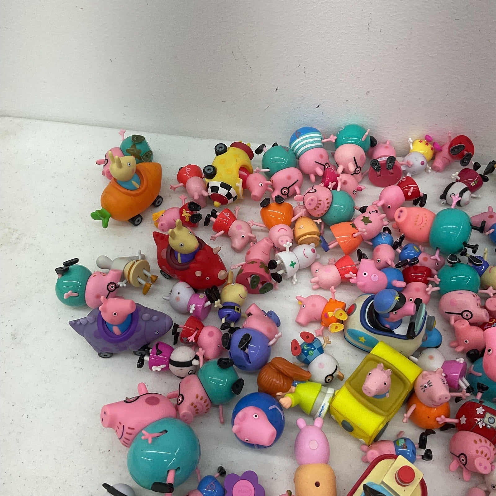 Mixed Preowned 7 lbs LOT Peppa Pig Character Toy Figures Cake Toppers Vehicles - Warehouse Toys