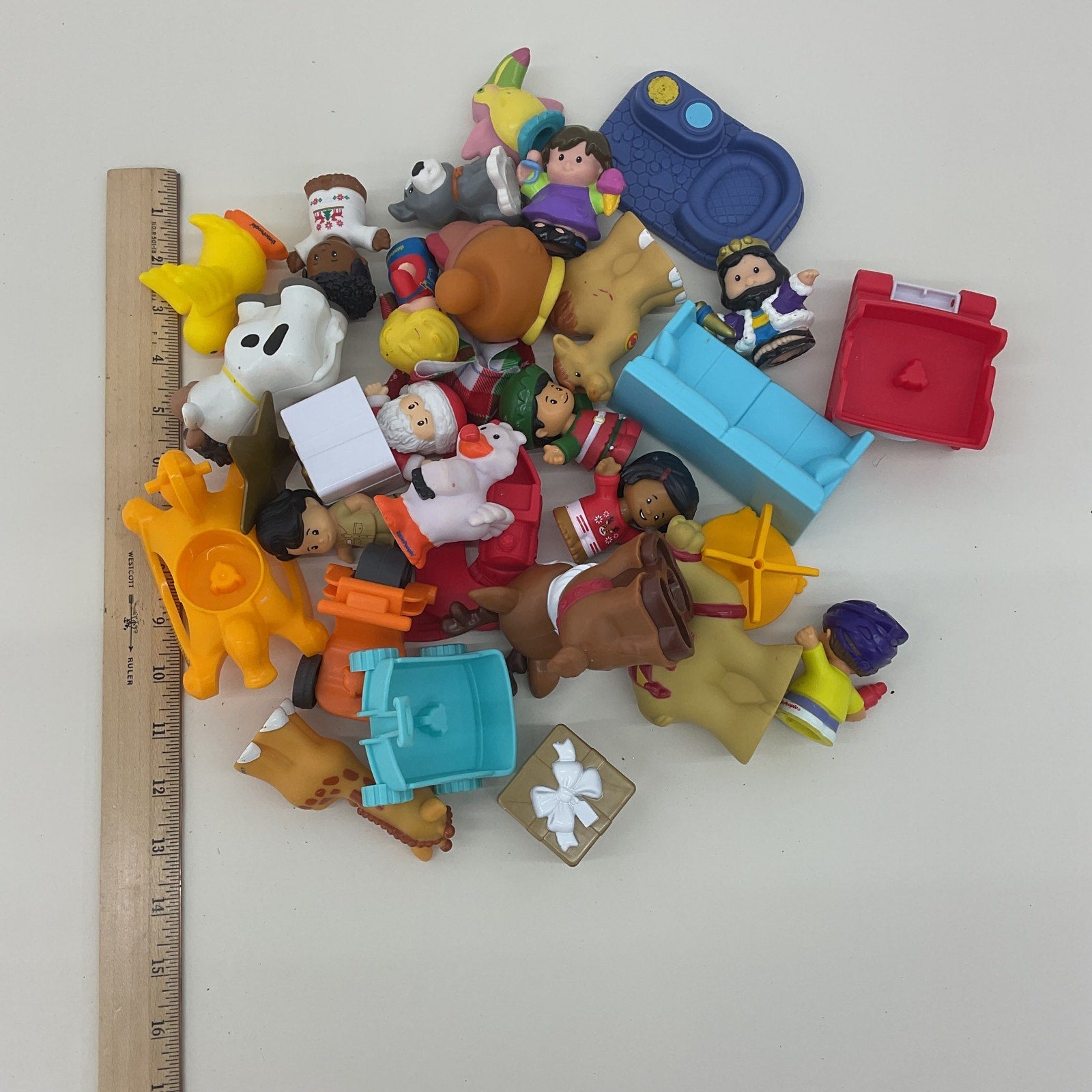 Mixed Preowned LOT Fisher Price Little People Figures Accessories Parts - Warehouse Toys