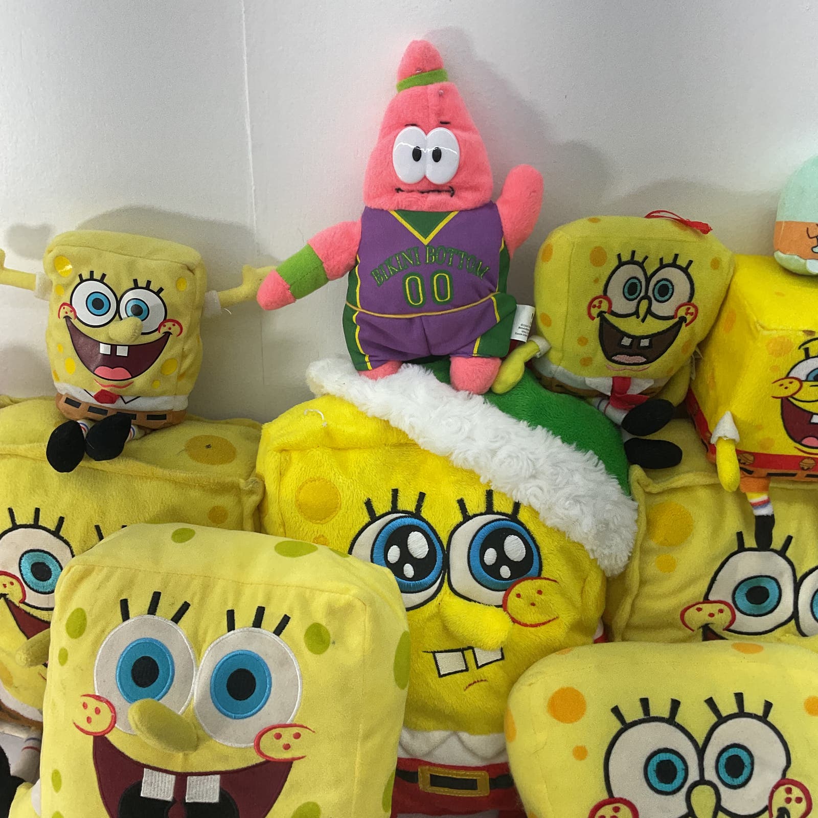 Mixed Used LOT Nickelodeon Spongebob Squarepants Character Plush Dolls Patrick - Warehouse Toys