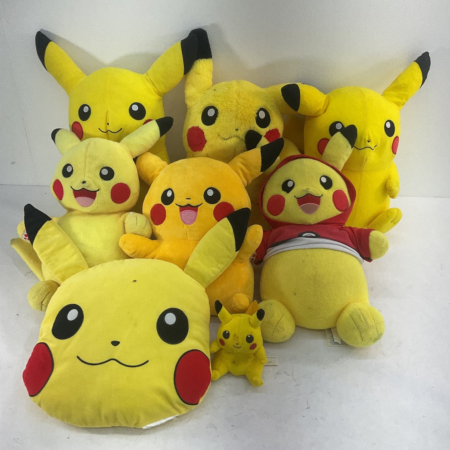 Mixed Used LOT Nintendo Pokemon Character Plush Pikachu Pillow Dolls - Warehouse Toys