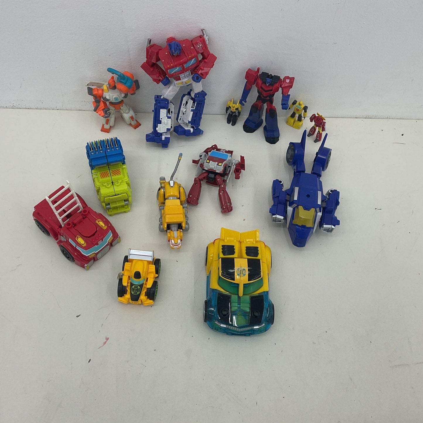 Modern Transformers Optimus Prime Robots Action Figures Toys Preowned Mix - Warehouse Toys