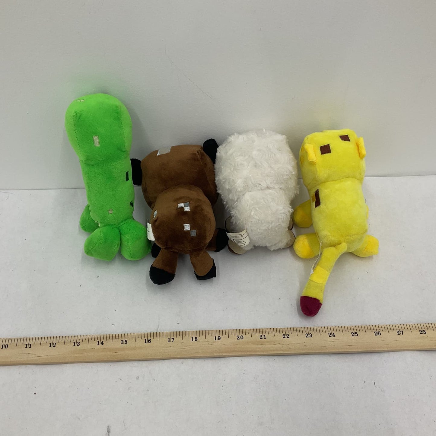 Mojang Minecraft Yellow Green Sheep Creeper Multicolor Stuffed Animal Lot - Warehouse Toys