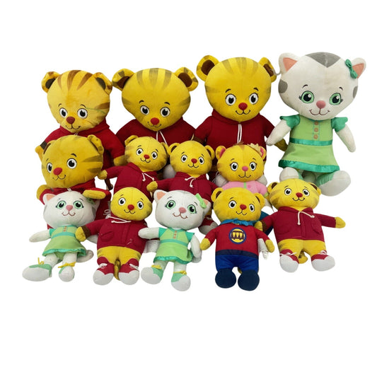 Mr Rogers Daniel Tigers Neighborhood Character Plush Dolls Preowned LOT 3+ lbs - Warehouse Toys
