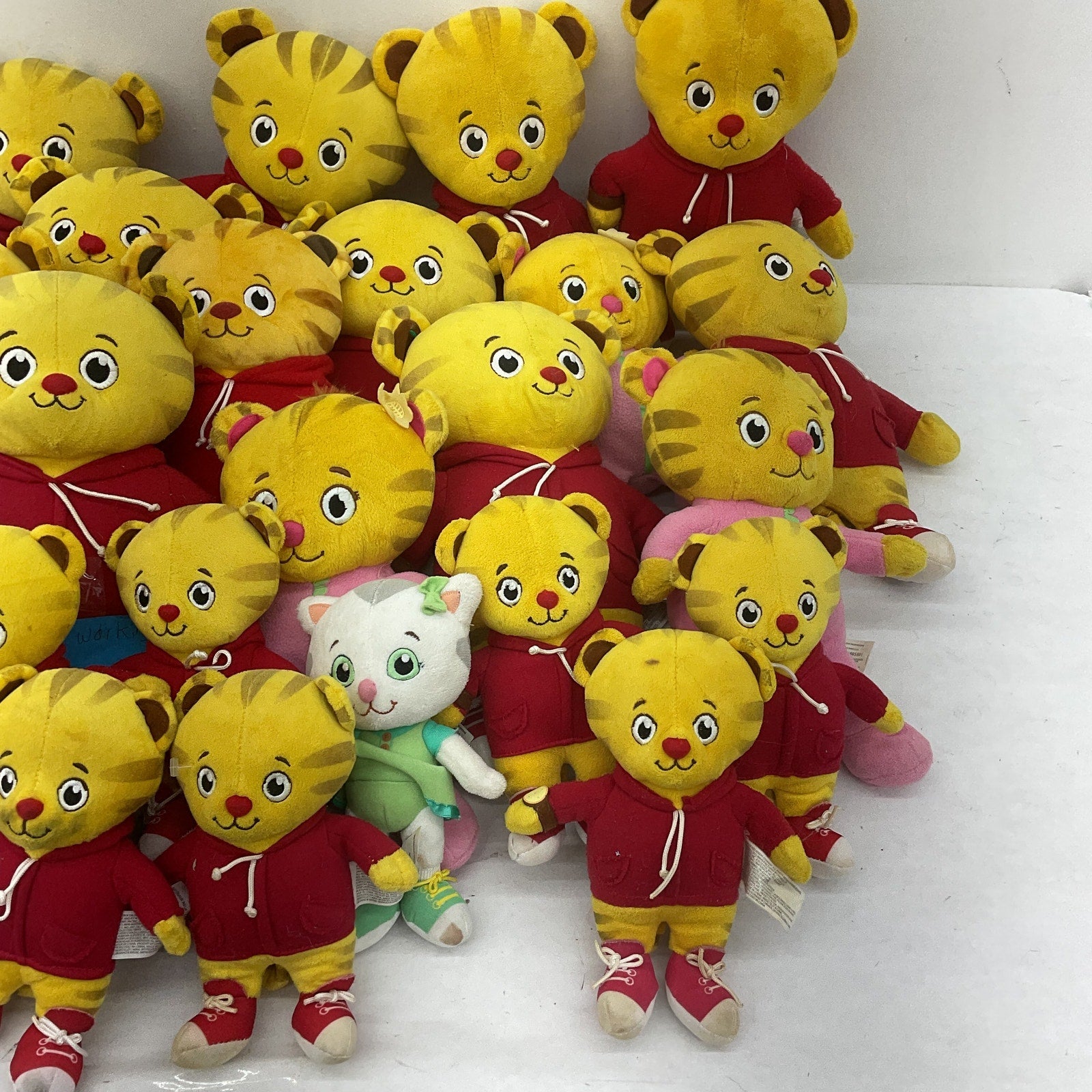 Mr Rogers Daniel Tigers Neighborhood Preowned LOT 12 lbs of Plush Dolls Toys - Warehouse Toys