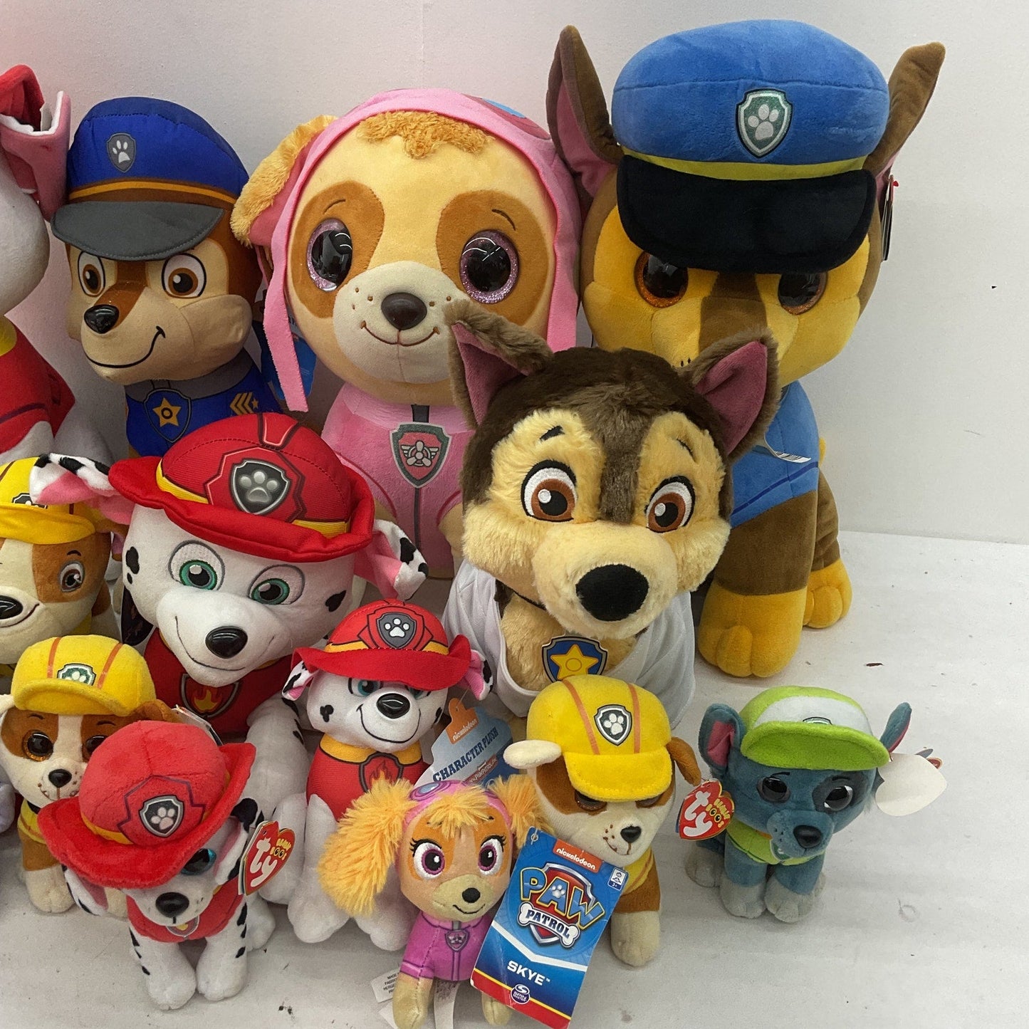 Nickelodeon Paw Patrol Dog Character Plush Dolls Preowned LOT 12 lbs Mixed Toys - Warehouse Toys