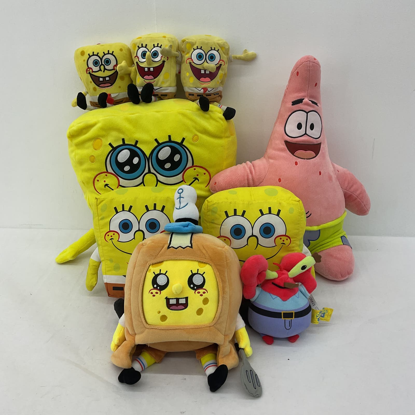 Nickelodeon Spongebob Square Pants Yellow Stuffed Animal Plush Lot Patrick - Warehouse Toys