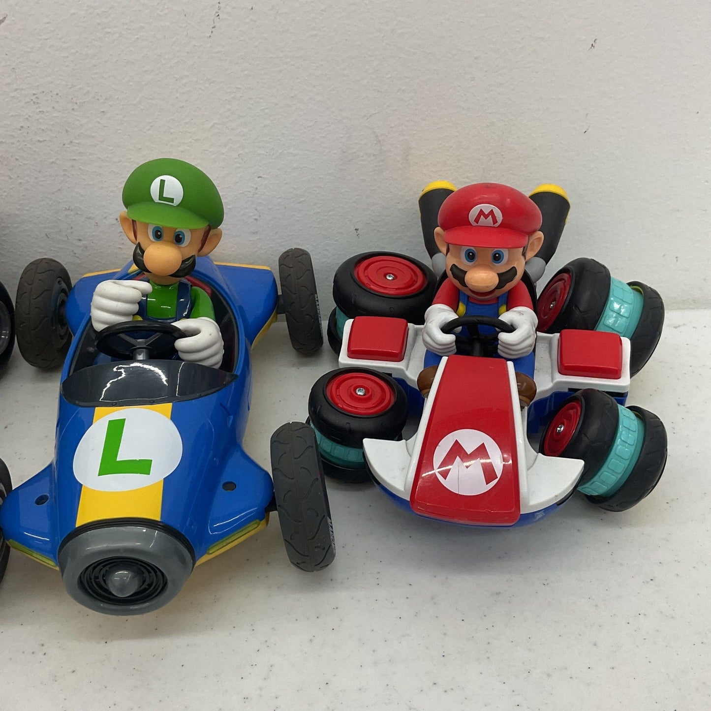 Nintendo 4 PCS Super Mario Kart Red Green Action Figure Toys - Not Tested - Warehouse Toys