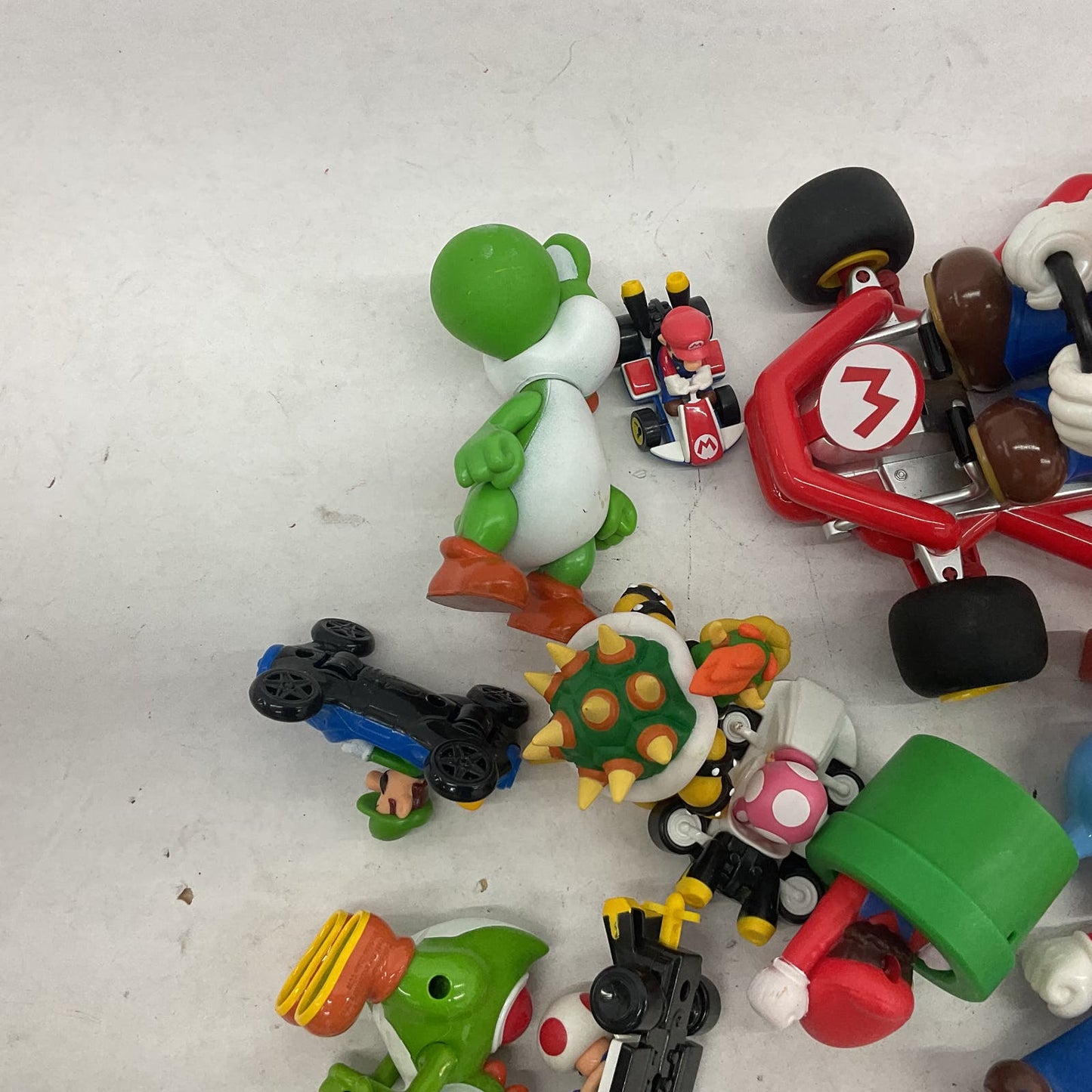 Nintendo Action Figure Lot Super Mario Kart Toad Bowser Luigi - Warehouse Toys