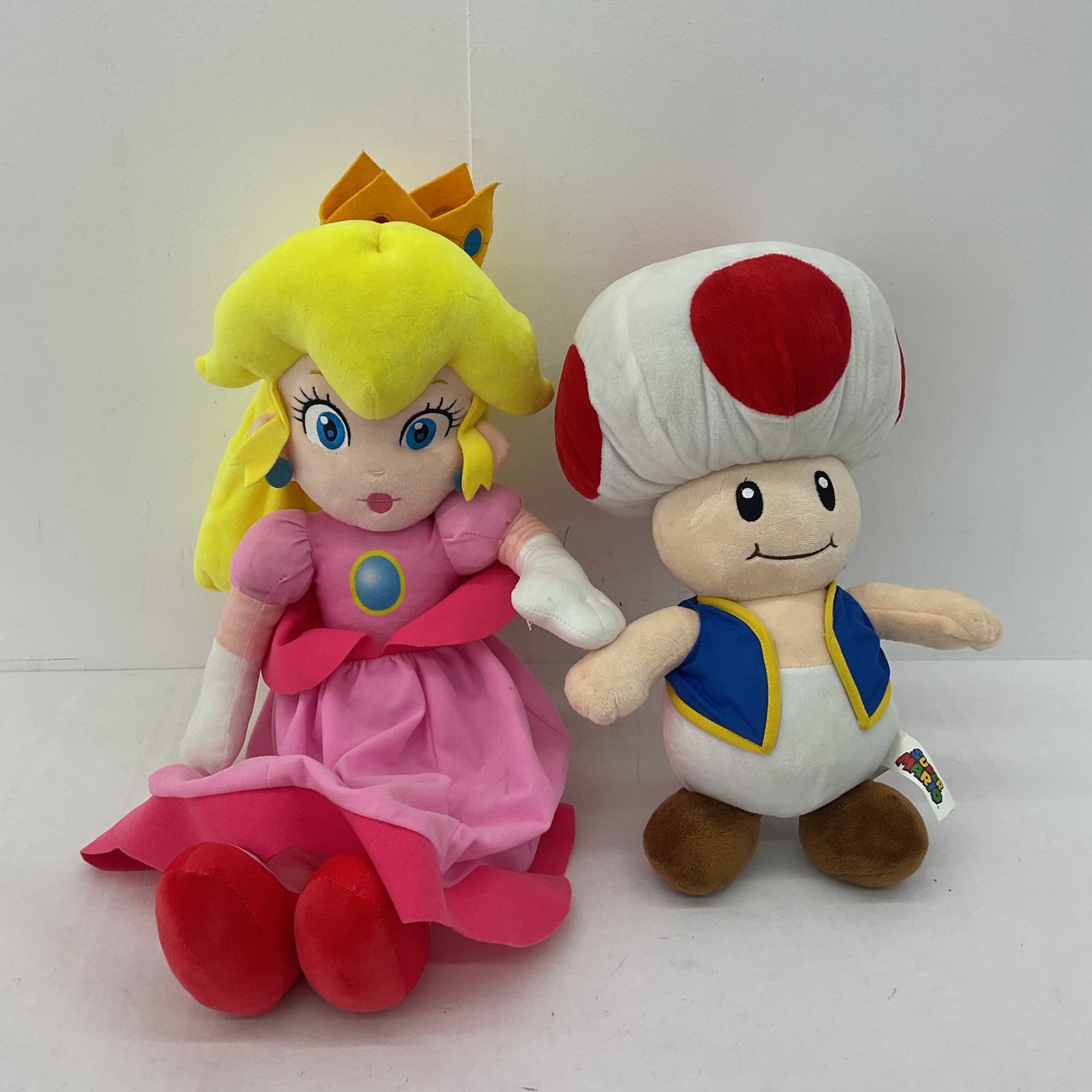 Nintendo Super Mario Bros Toad Princess Plush Toy Lot - Warehouse Toys