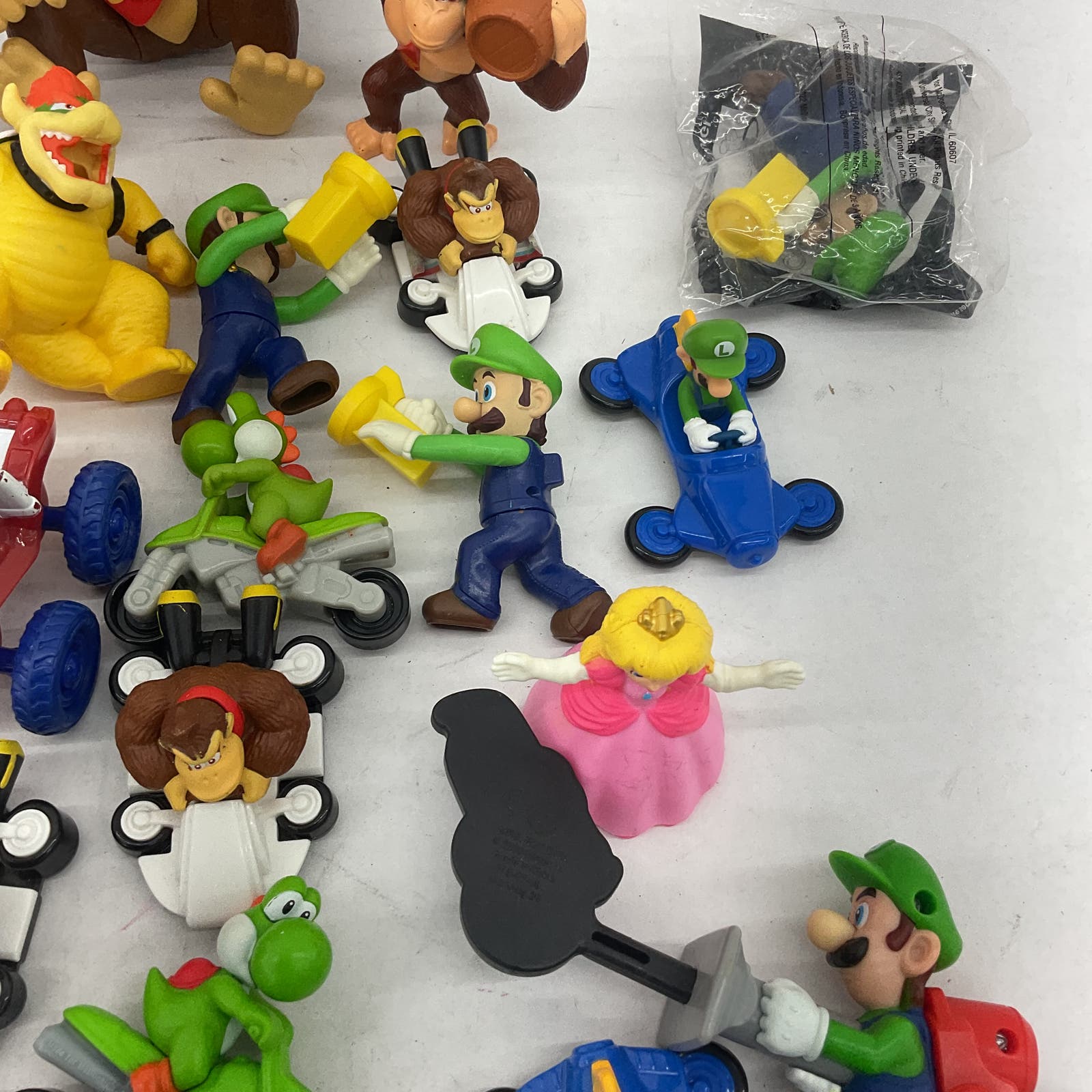 Nintendo Super Mario Kart Toad Donkey Kong Princess Multicolor Action Figure Lot - Warehouse Toys