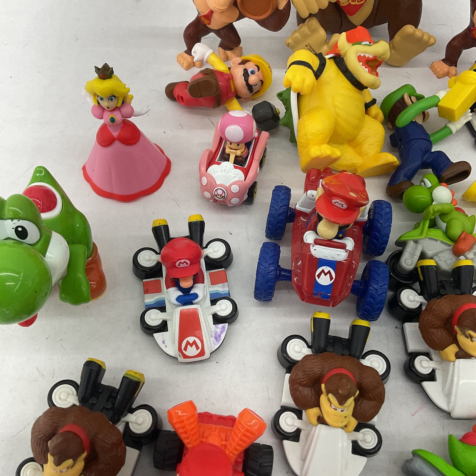 Nintendo Super Mario Kart Toad Donkey Kong Princess Multicolor Action Figure Lot - Warehouse Toys