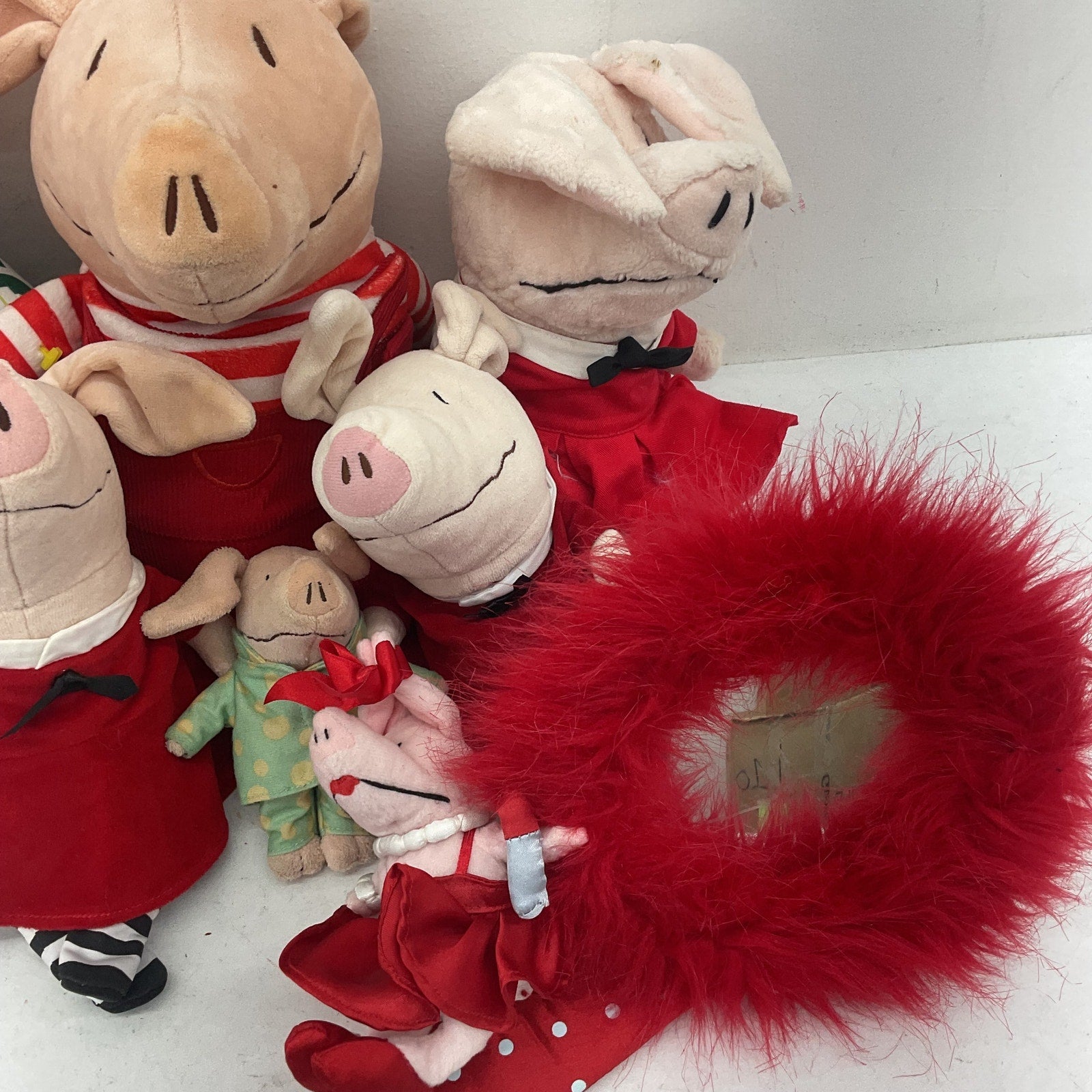 Olivia the Pig Assorted Character Plush Dolls Toys Preowned LOT Mixed Stuffed - Warehouse Toys