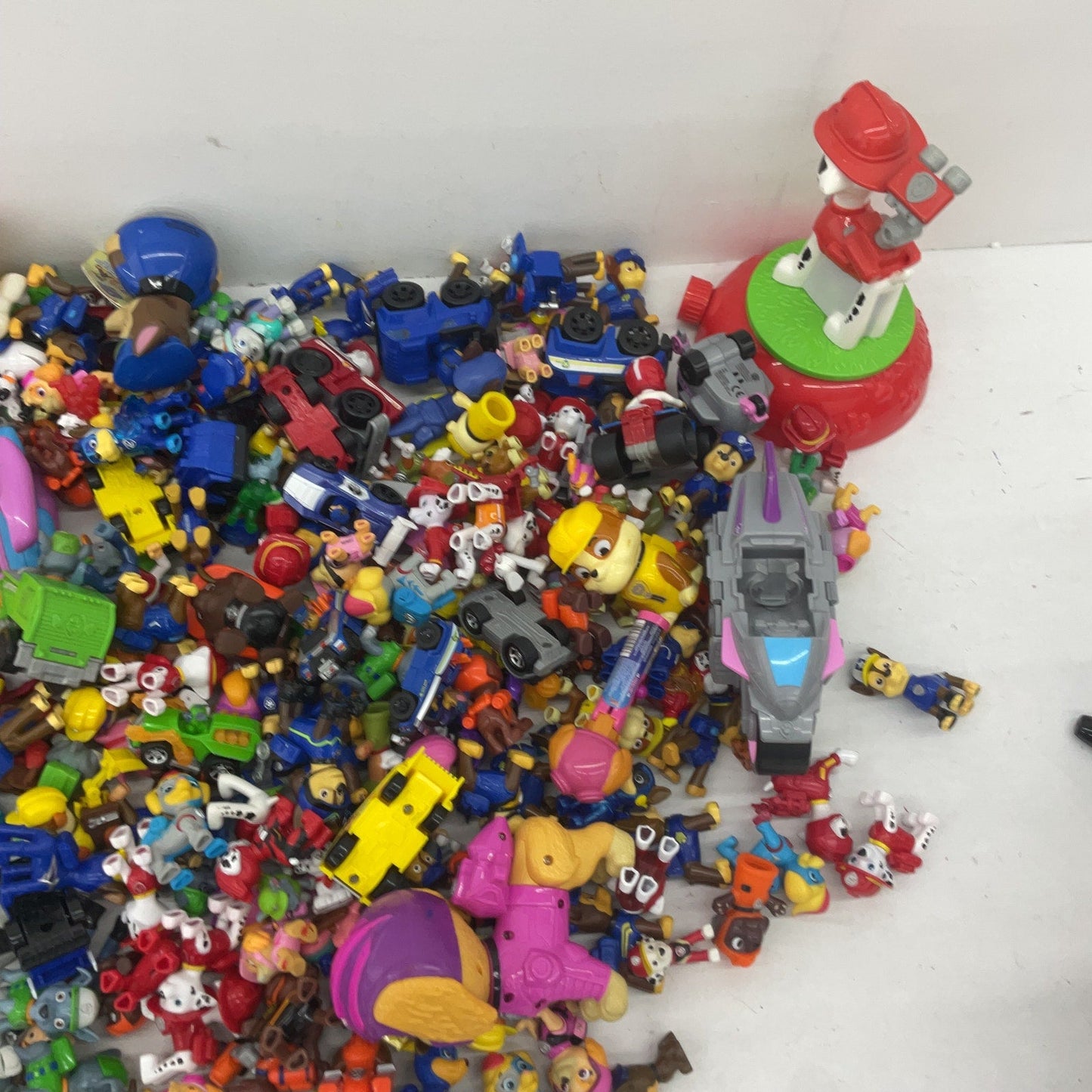 Paw Patrol 15 lbs Action Figures Preowned Mixed LOT Vehicles Toys Accessories - Warehouse Toys