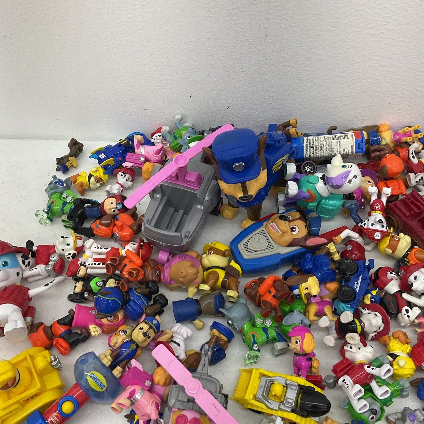 Paw Patrol Action Figures Preowned 10 lbs Mixed LOT Vehicles Toys Accessories - Warehouse Toys