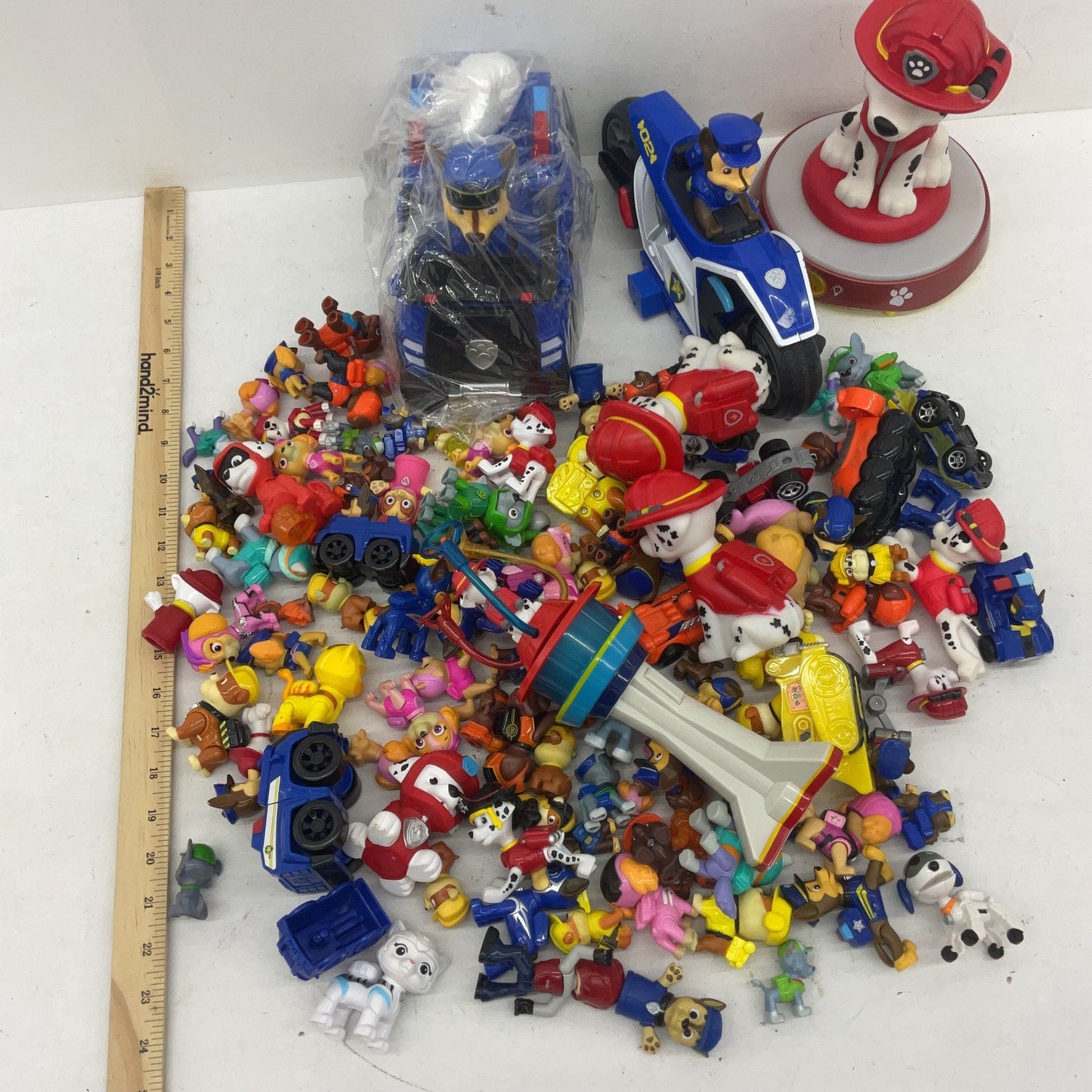 Paw Patrol Action Figures Preowned 10 lbs Mixed LOT Vehicles Toys Accessories - Warehouse Toys