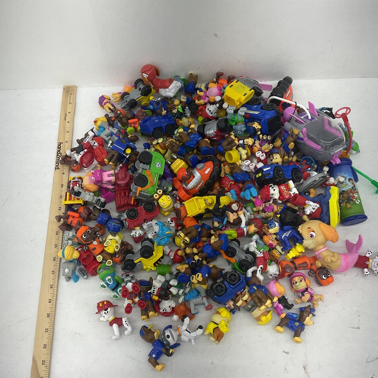 Paw Patrol Action Figures Preowned Accessories Mixed LOT 10 lbs Vehicles Toys - Warehouse Toys