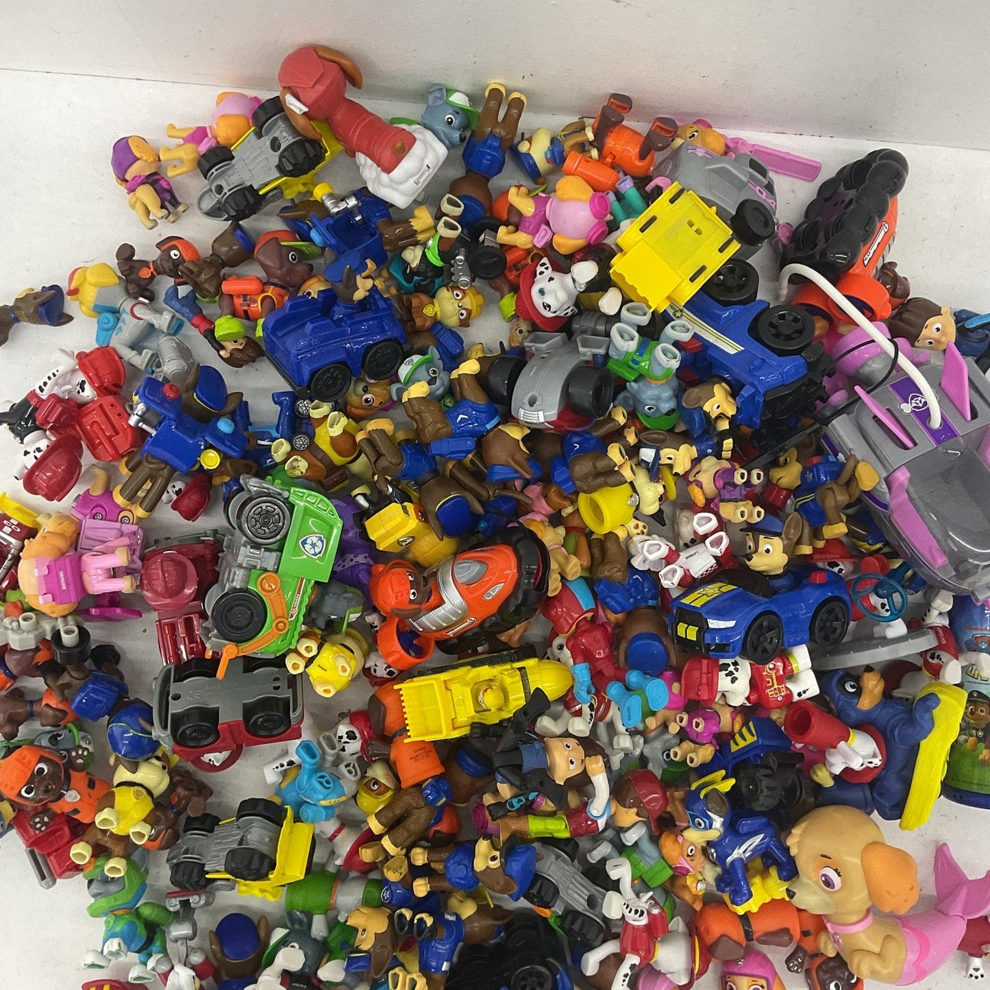 Paw Patrol Action Figures Preowned Accessories Mixed LOT 10 lbs Vehicles Toys - Warehouse Toys