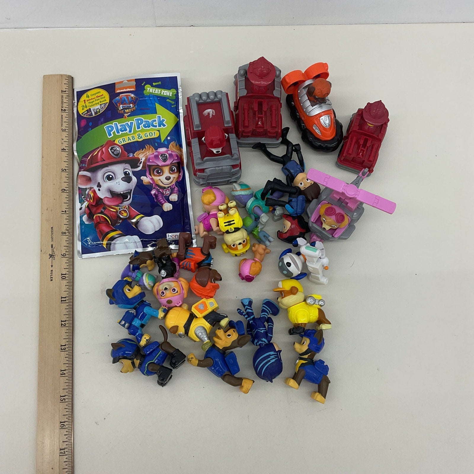 Paw Patrol Mixed LOT 2+ lbs Toy Figures Vehicles Cars Cake Toppers Preowned - Warehouse Toys