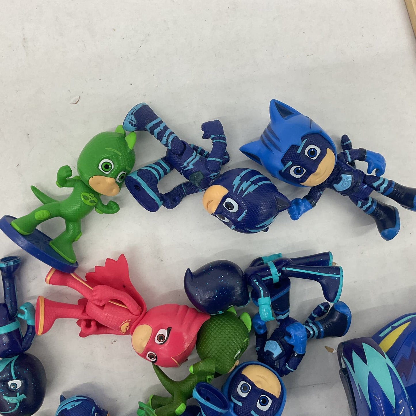 PJ MASKS Multicolor Mixed Lot Figure Toy Lot Bulk Toys - Warehouse Toys