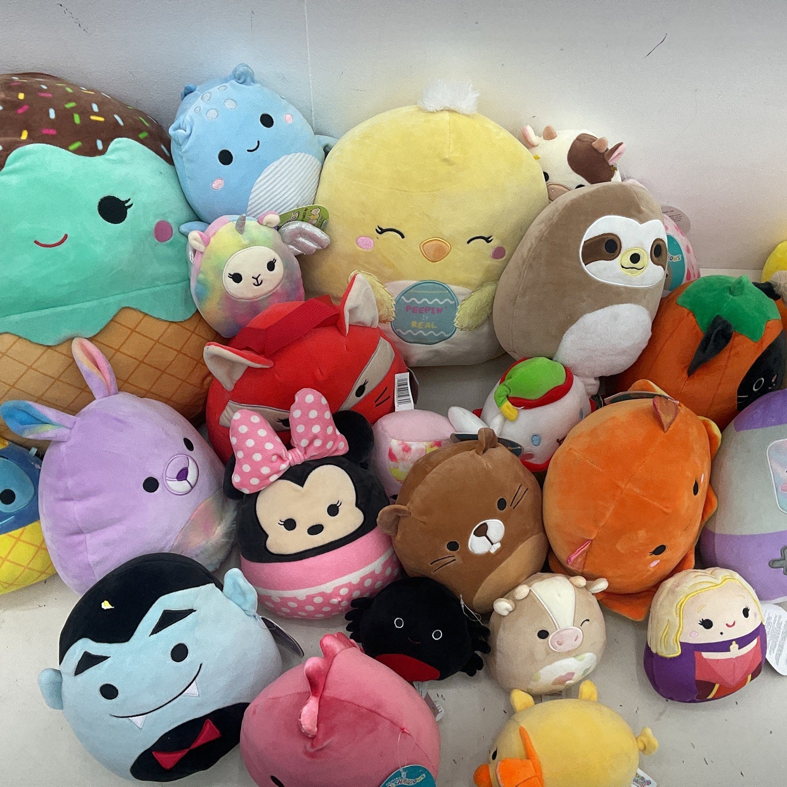 Preowned 13 lbs LOT Squishmallows Stuffed Animals Holiday Food Characters - Warehouse Toys