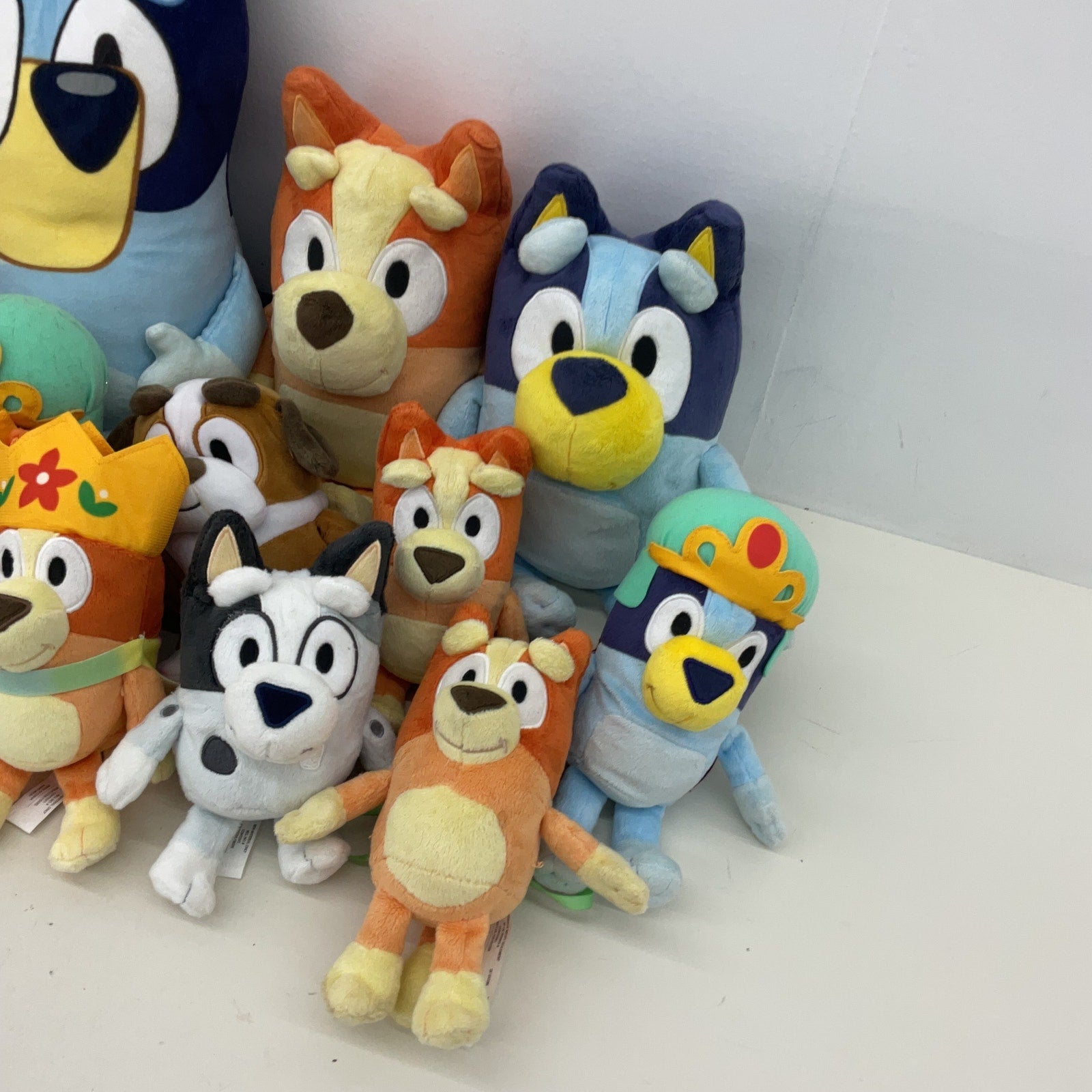 Preowned 5 lbs LOT Mixed Bluey Character Plush Dolls Stuffed Animals - Warehouse Toys