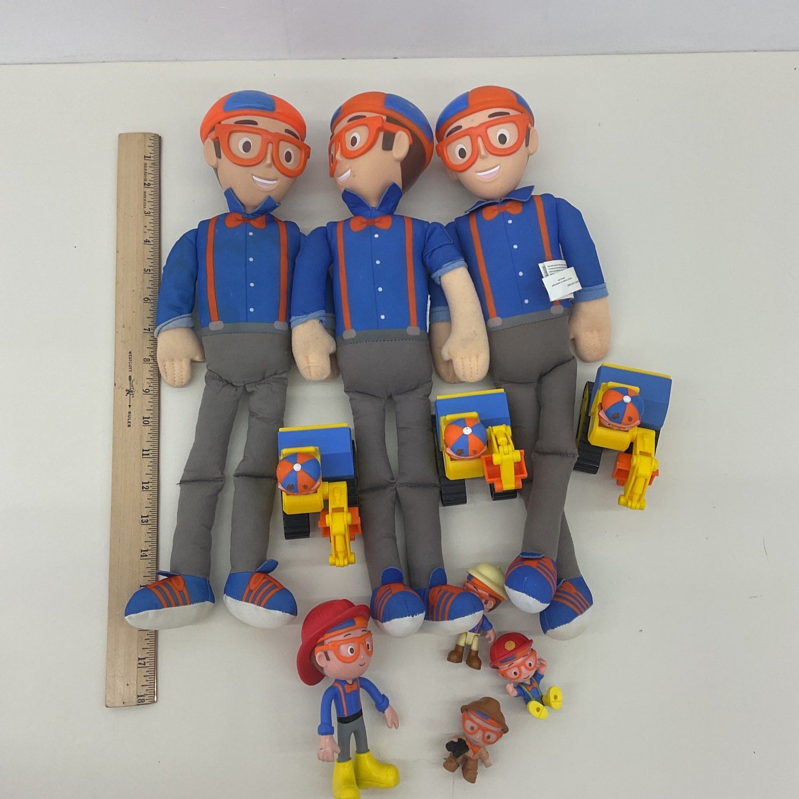 Preowned Blippi Multicolor Play Dolls Toys Figures Mixed LOT - Warehouse Toys