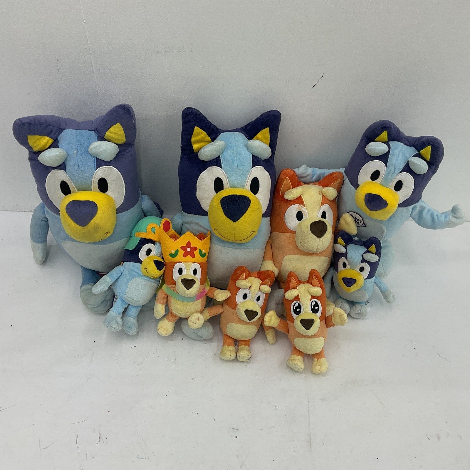 Preowned Bluey Mixed Character Plush Dolls Stuffed Animals LOT 5 lbs - Warehouse Toys