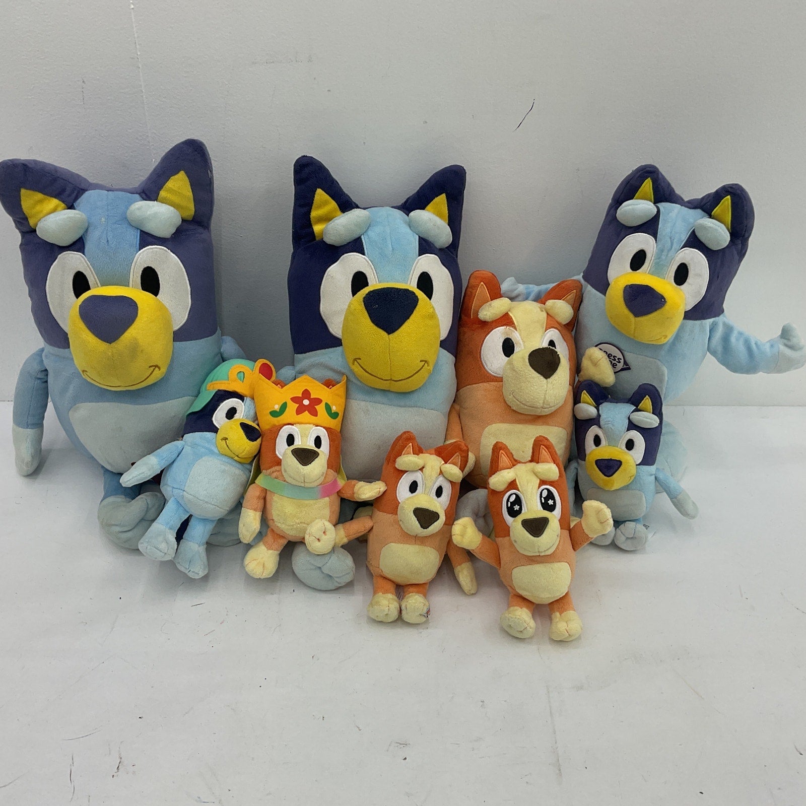 Preowned Bluey Mixed Character Plush Dolls Stuffed Animals LOT 5 lbs - Warehouse Toys