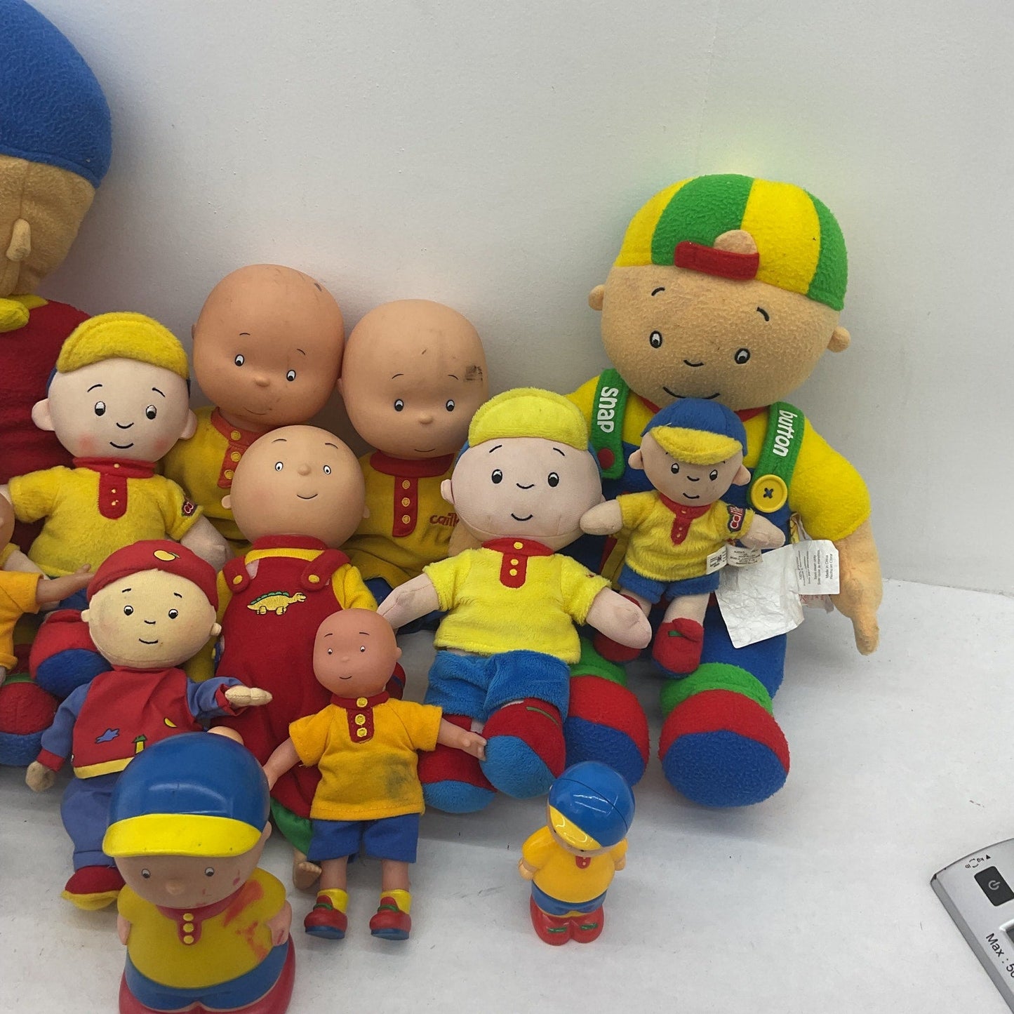 Preowned Caillou Little Boy Cartoon Character Plush Dolls Figures Stuffed Toys - Warehouse Toys