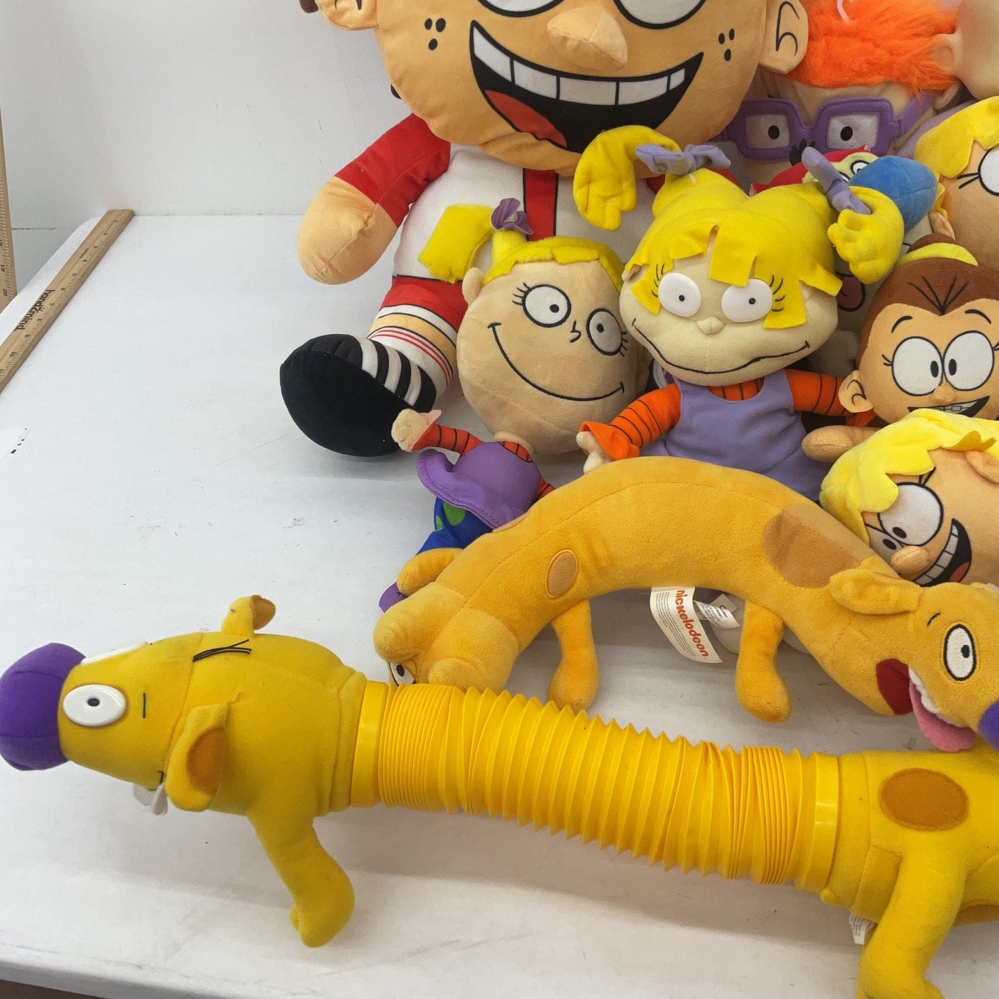 Preowned LOT 12 lbs Mixed Nick Toons Loud House Ren Stimpy Catdog Rugrats Plush - Warehouse Toys