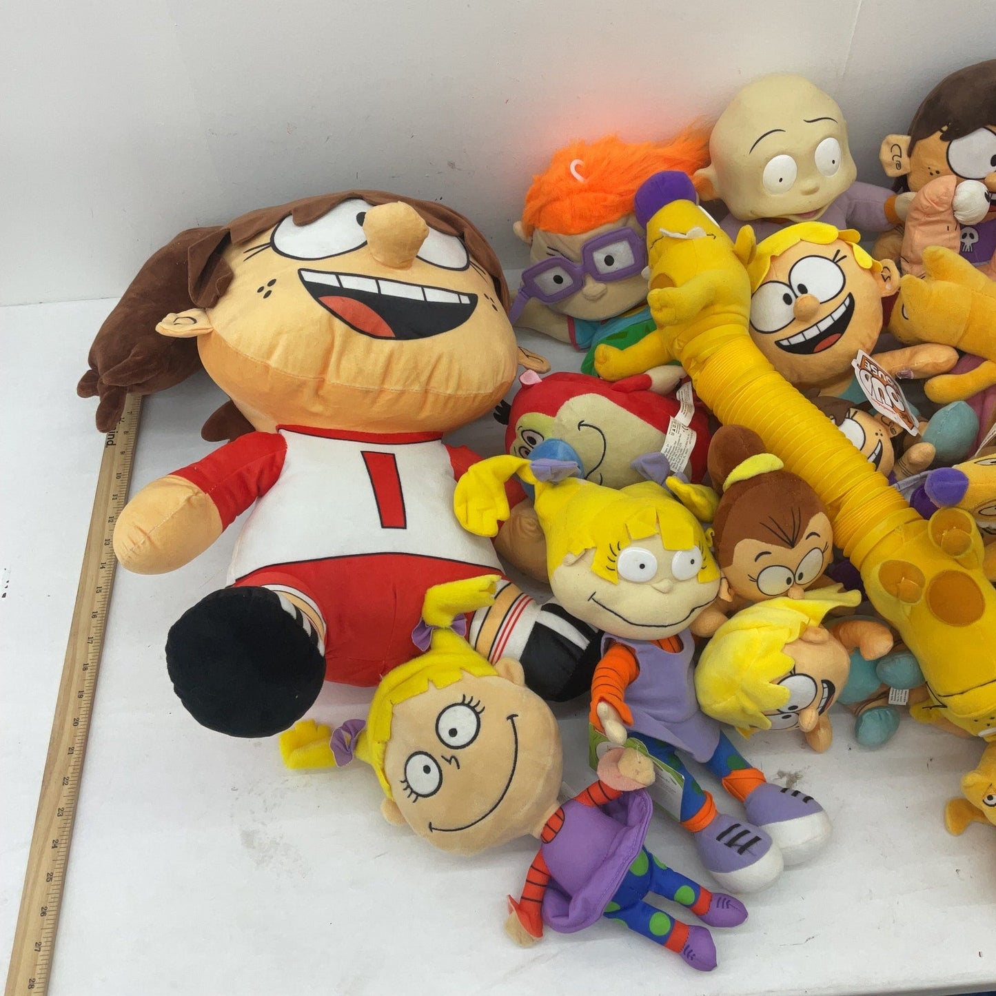 Preowned LOT 12 lbs Mixed Nick Toons Loud House Ren Stimpy Catdog Rugrats Plush - Warehouse Toys