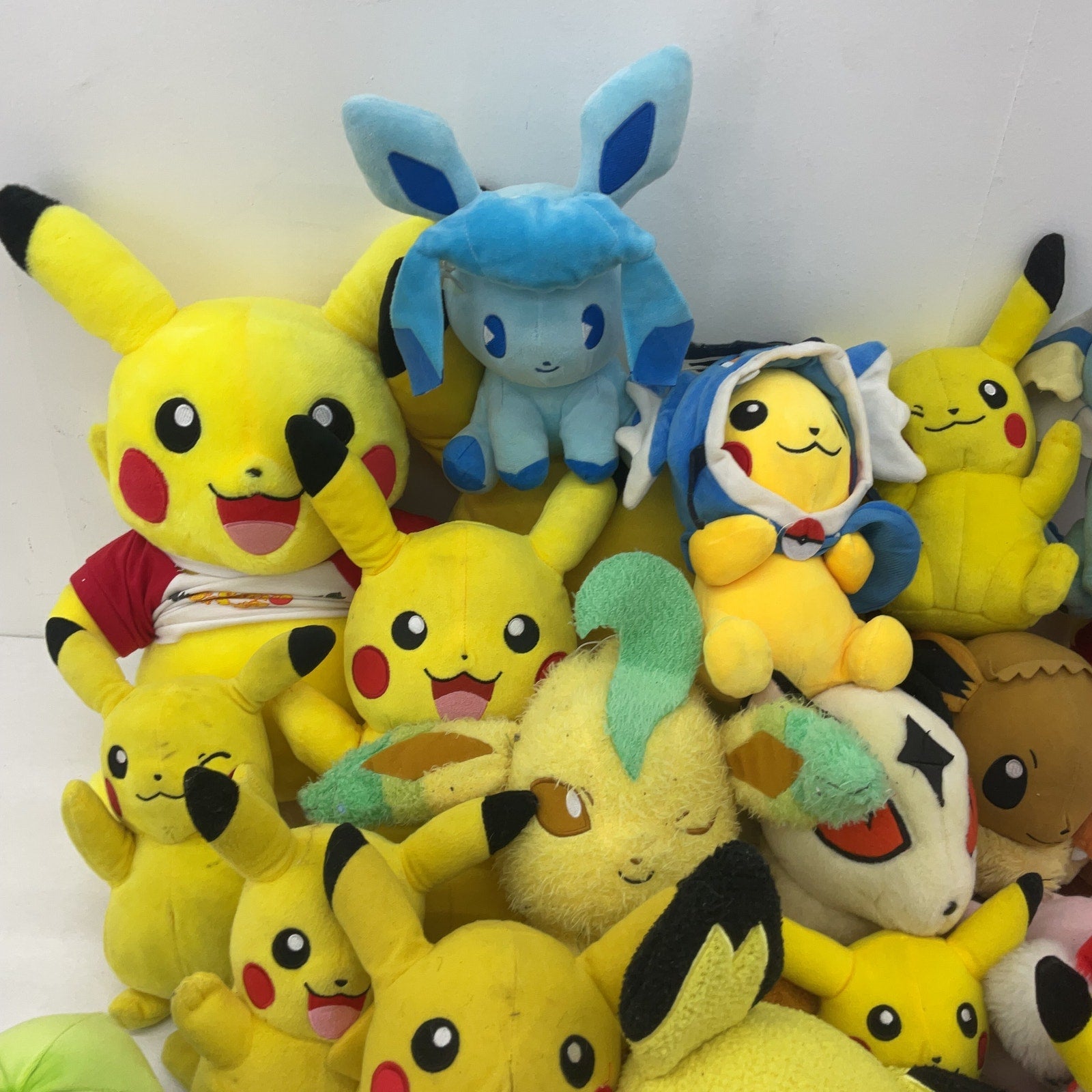 Preowned LOT 12 lbs Pokemon Stuffed Animals Mixed Characters Bulbasaur Pichu - Warehouse Toys