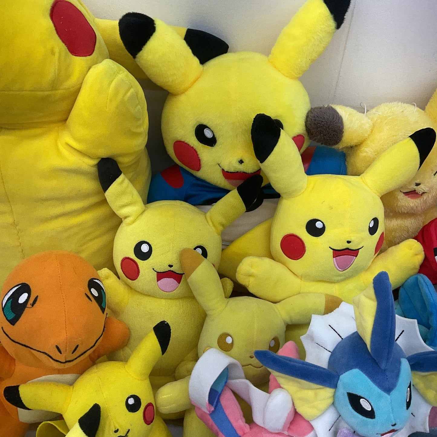 Preowned LOT 13 lbs Pokemon Stuffed Animals Mix Characters Jiggly Puff Bulbasaur - Warehouse Toys